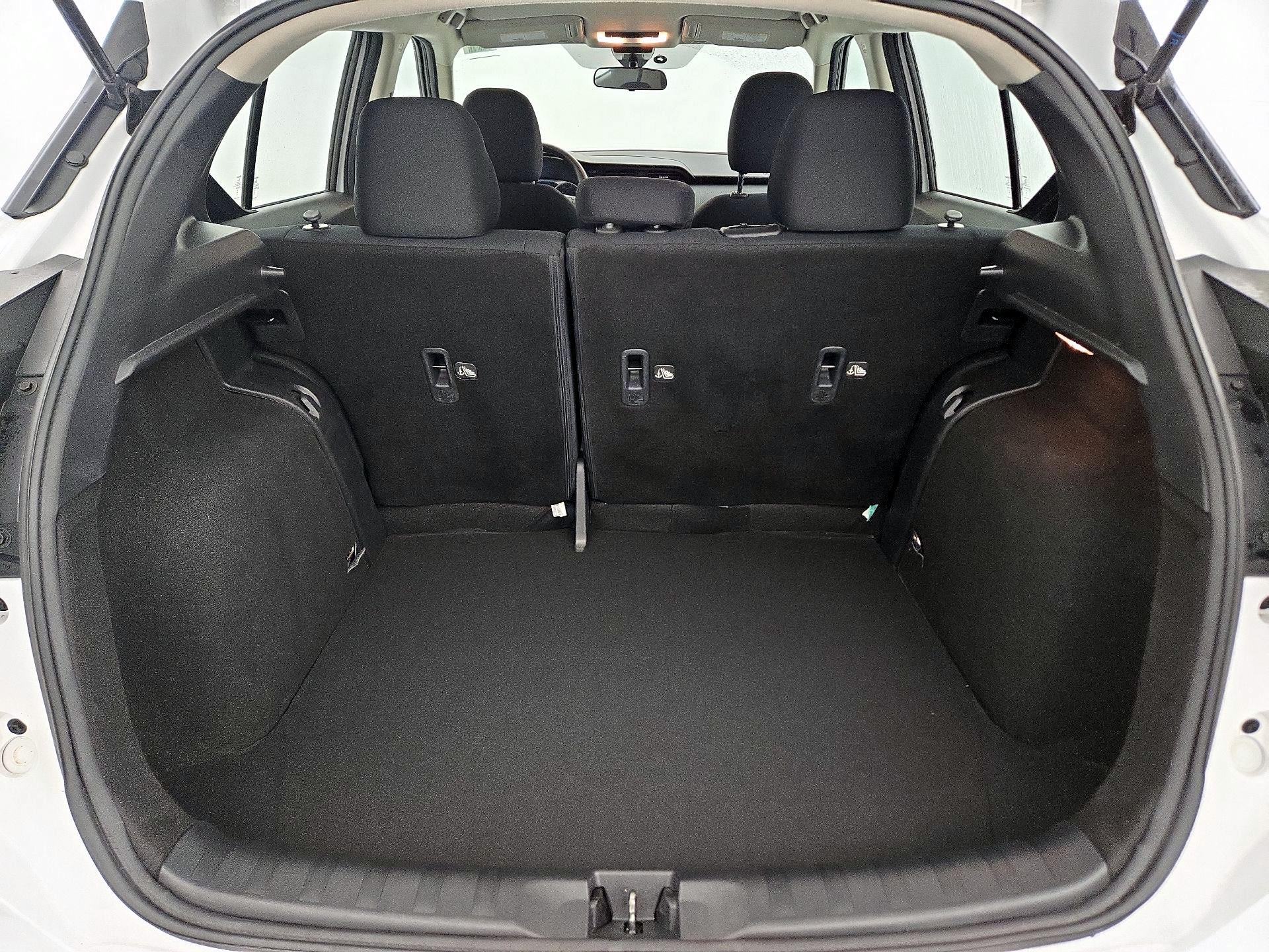 Thumbnail: 2023 Nissan Kicks - 20