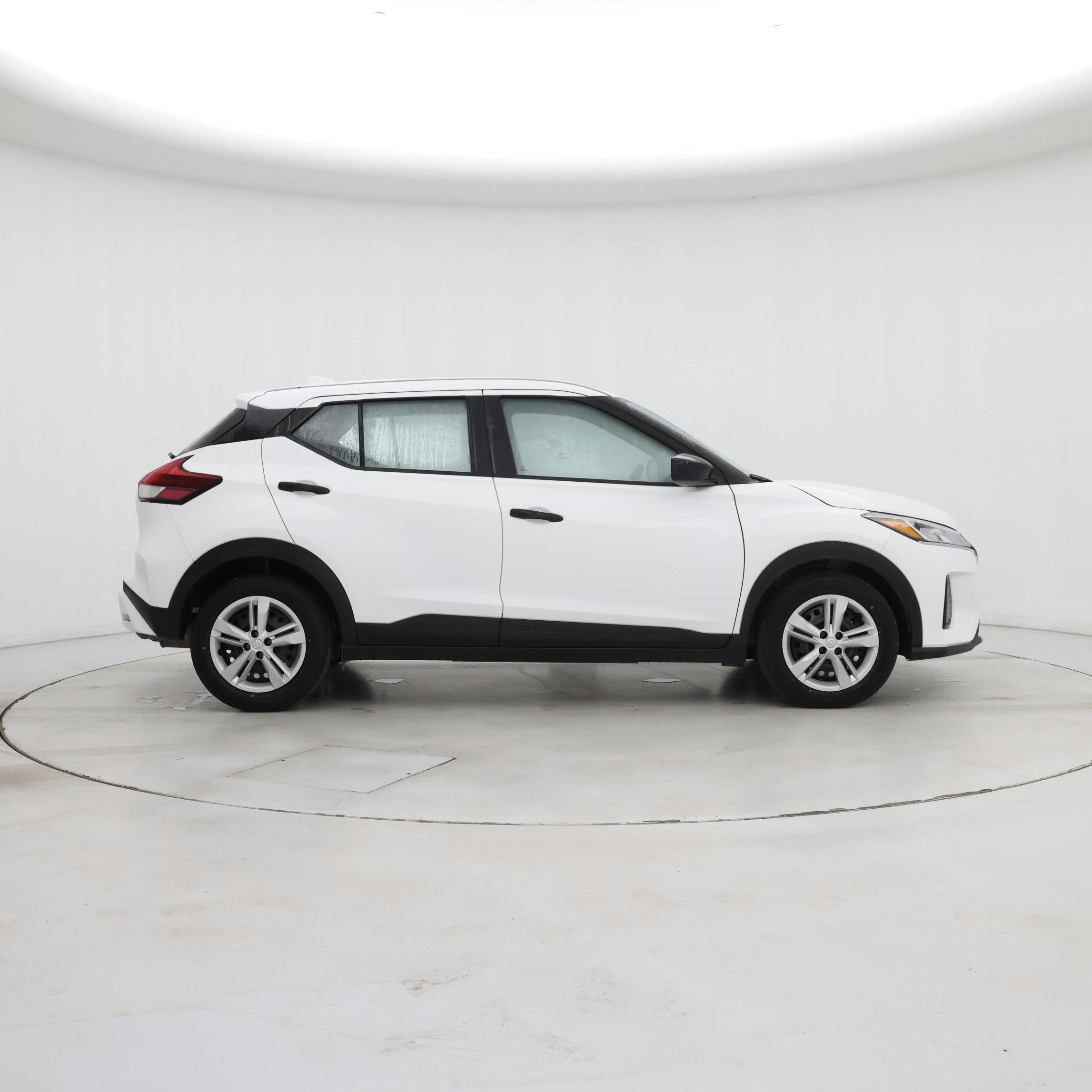 Thumbnail: 2023 Nissan Kicks - 7