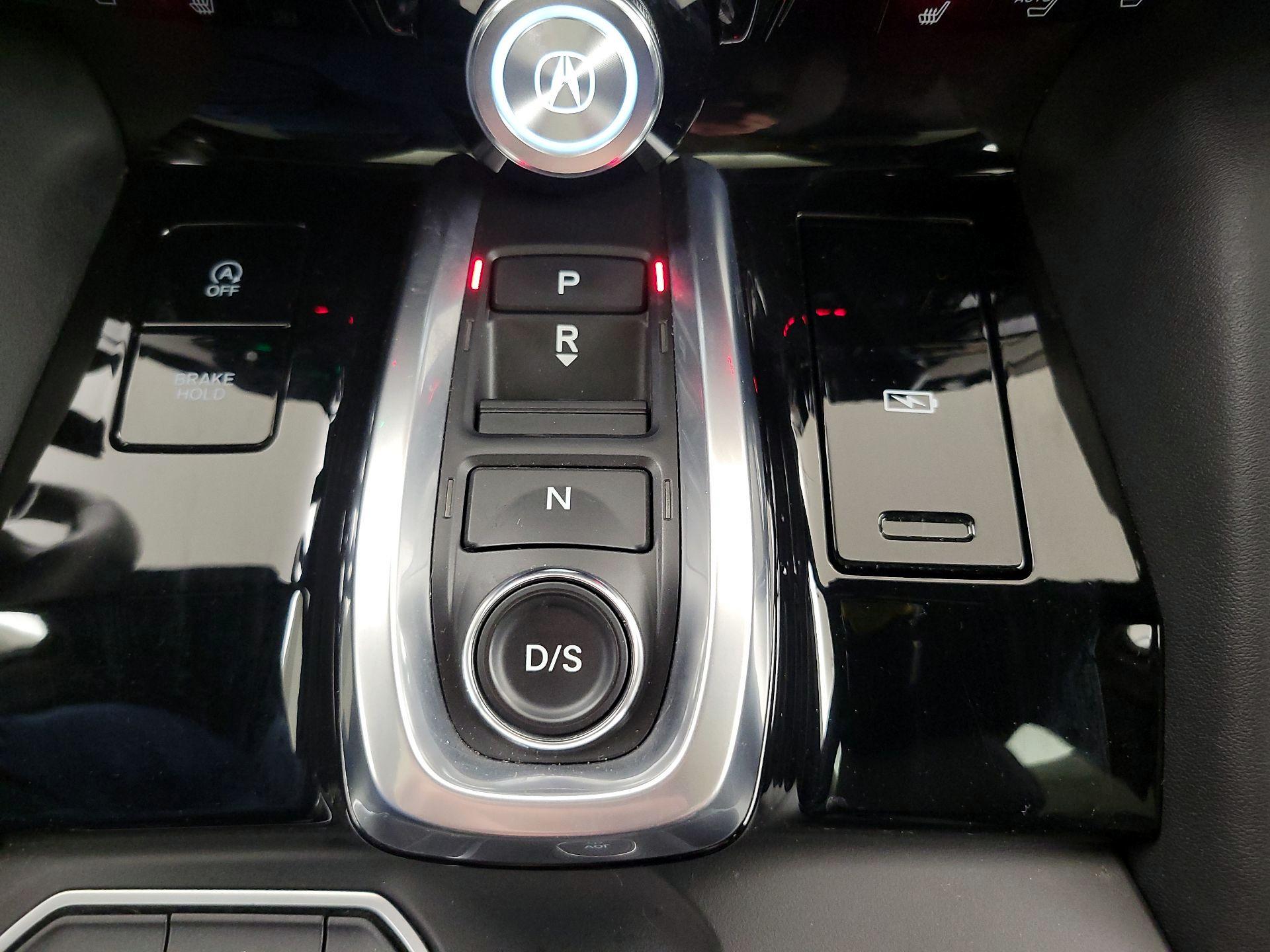 Thumbnail: 2023 Acura MDX - 18