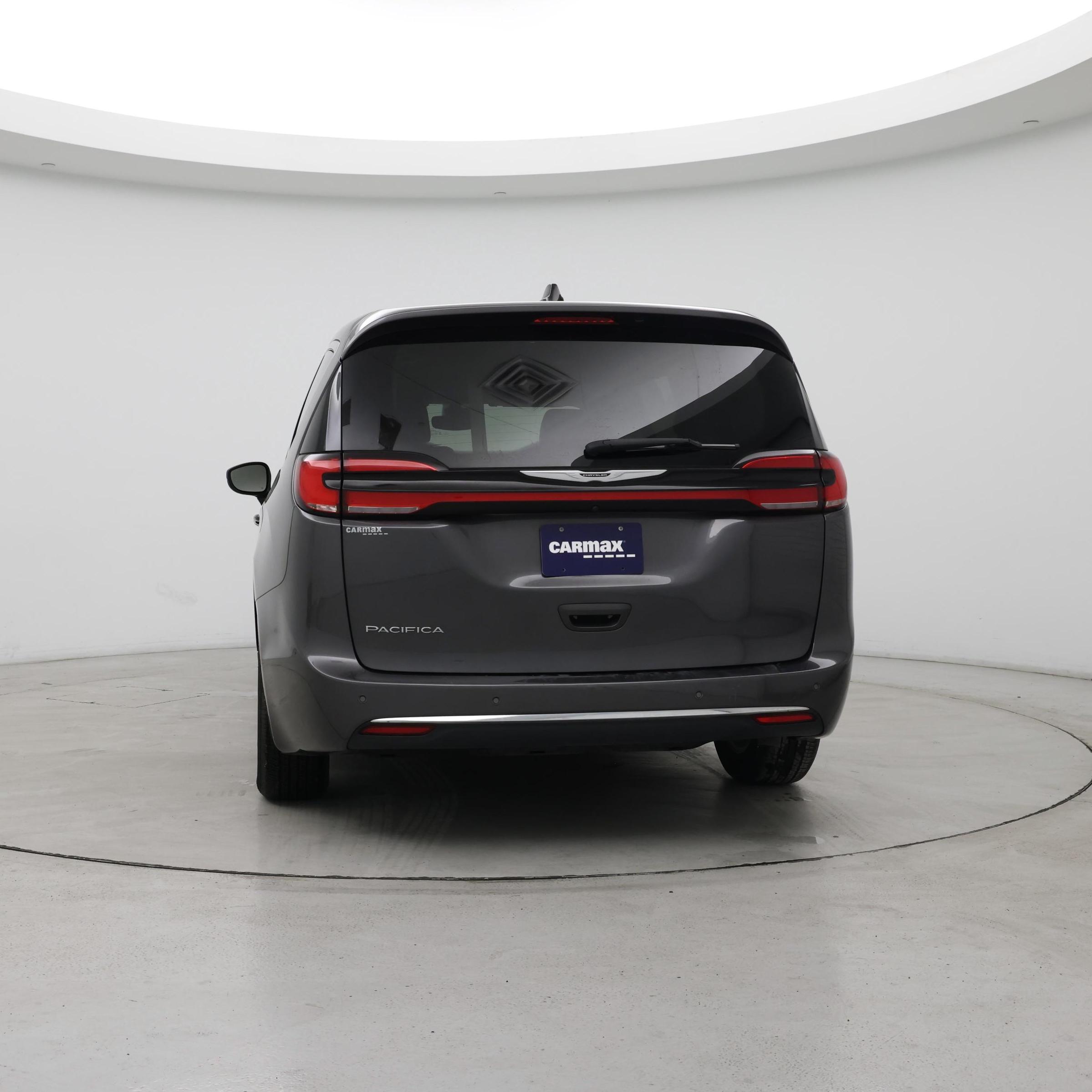 Thumbnail: 2023 Chrysler Pacifica - 6