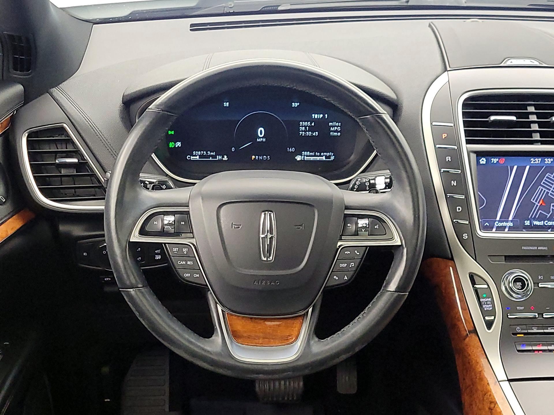 Thumbnail: 2020 Lincoln Nautilus - 10