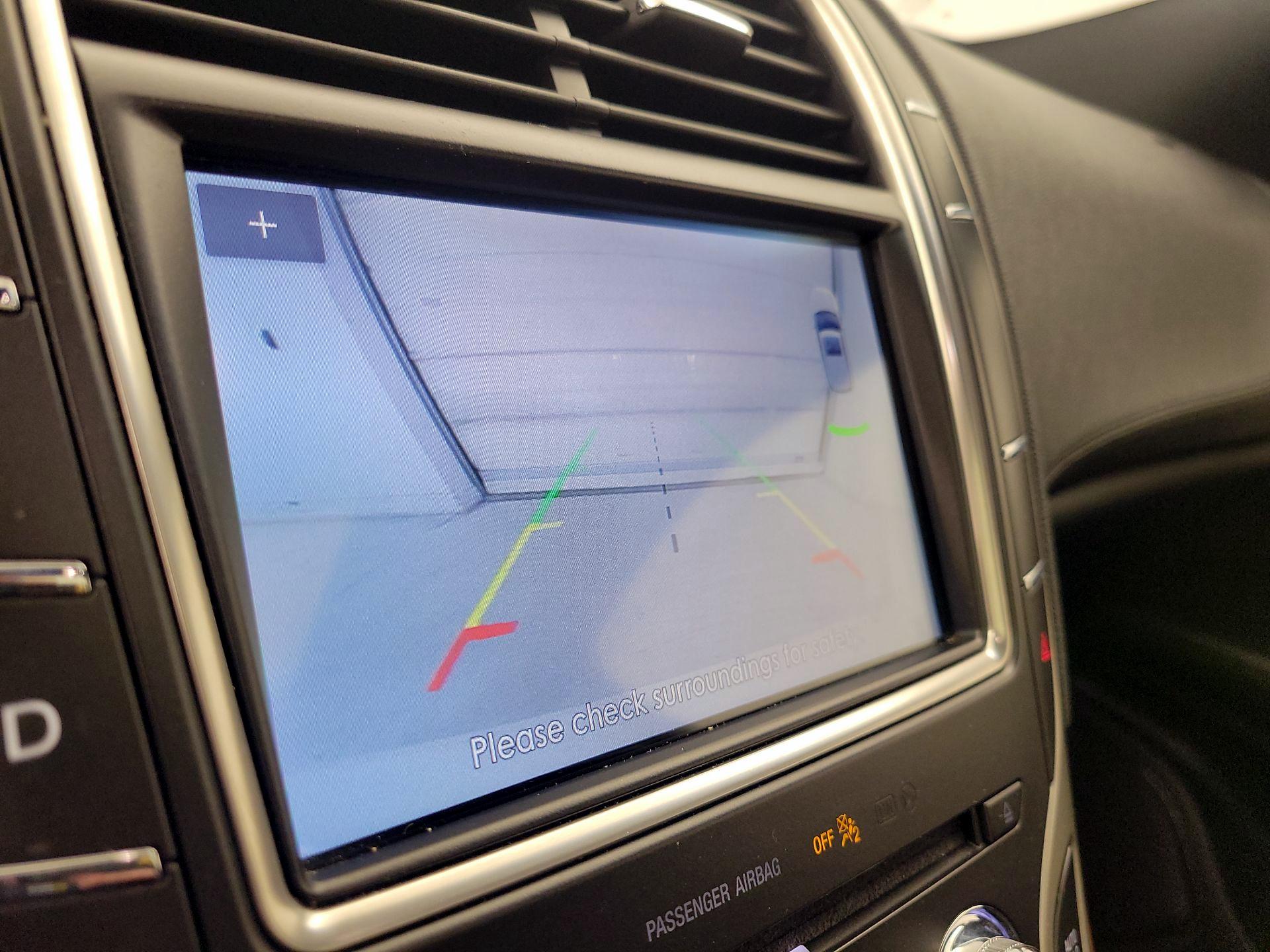 Thumbnail: 2020 Lincoln Nautilus - 15