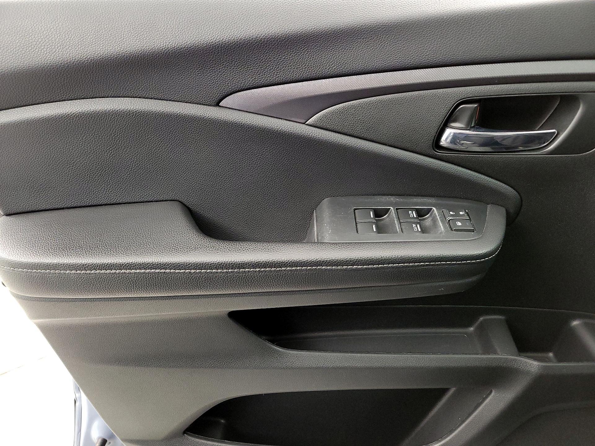 Thumbnail: 2023 Honda Ridgeline - 12