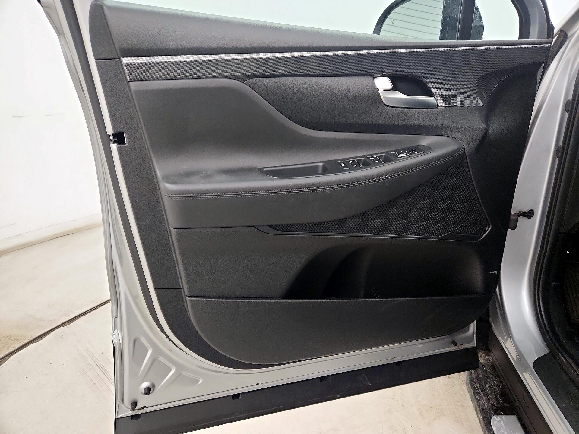 Thumbnail: 2023 Hyundai Santa Fe - 12