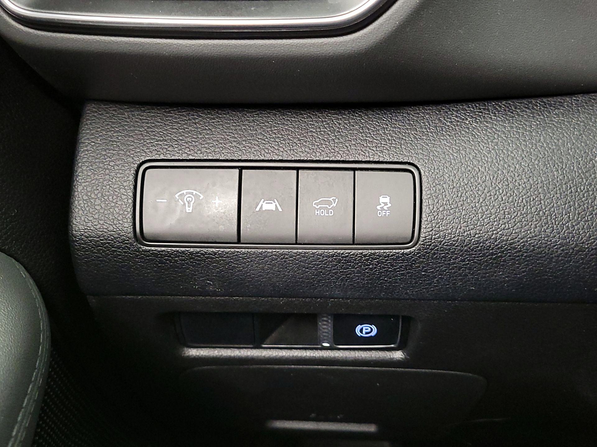 Thumbnail: 2023 Hyundai Santa Fe - 13