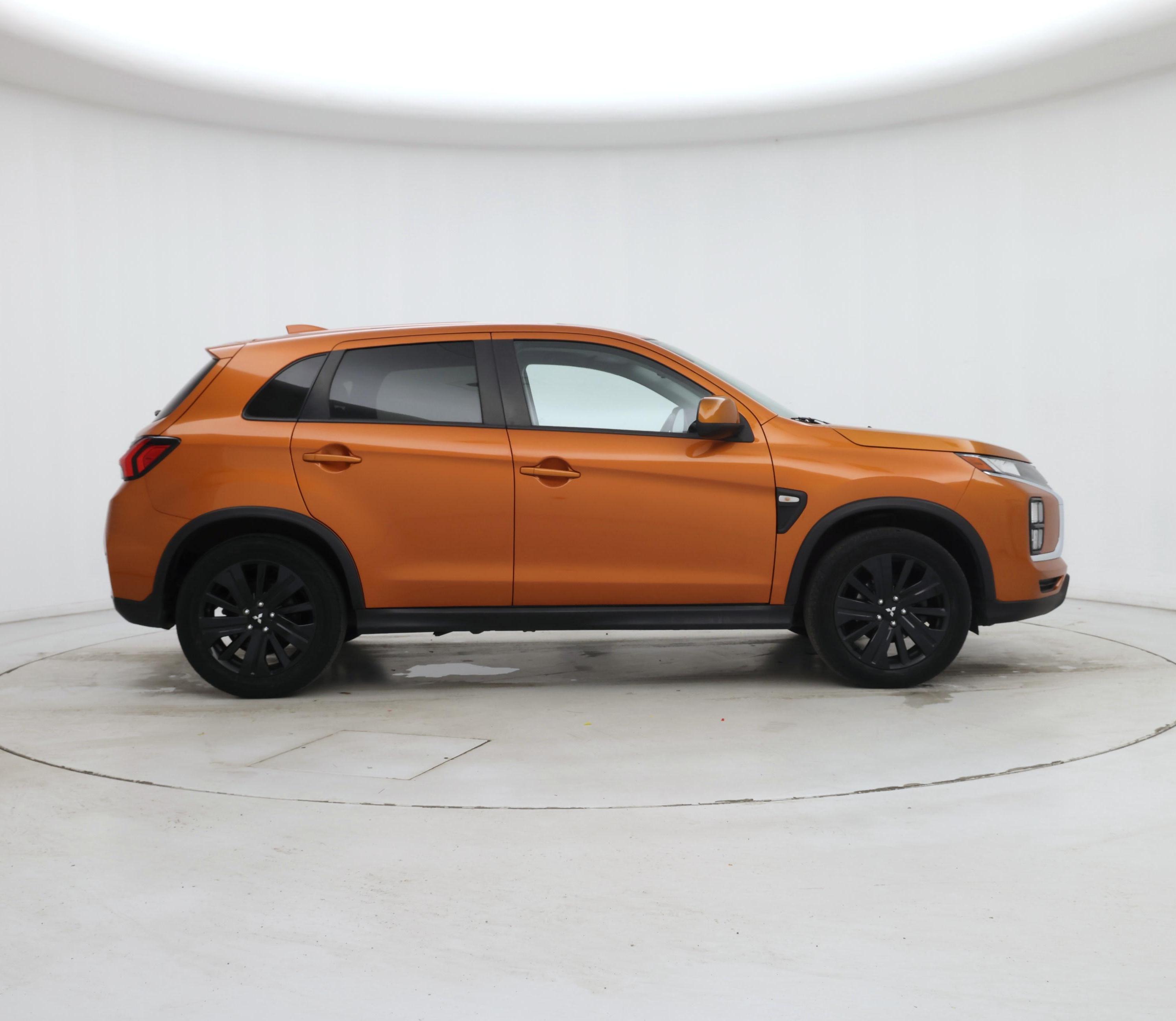 Thumbnail: 2022 Mitsubishi Outlander Sport - 7
