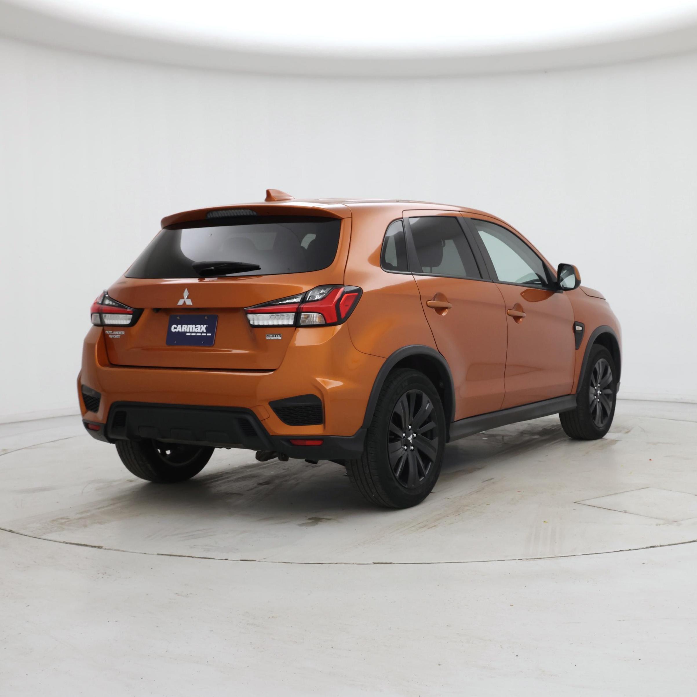 Thumbnail: 2022 Mitsubishi Outlander Sport - 8