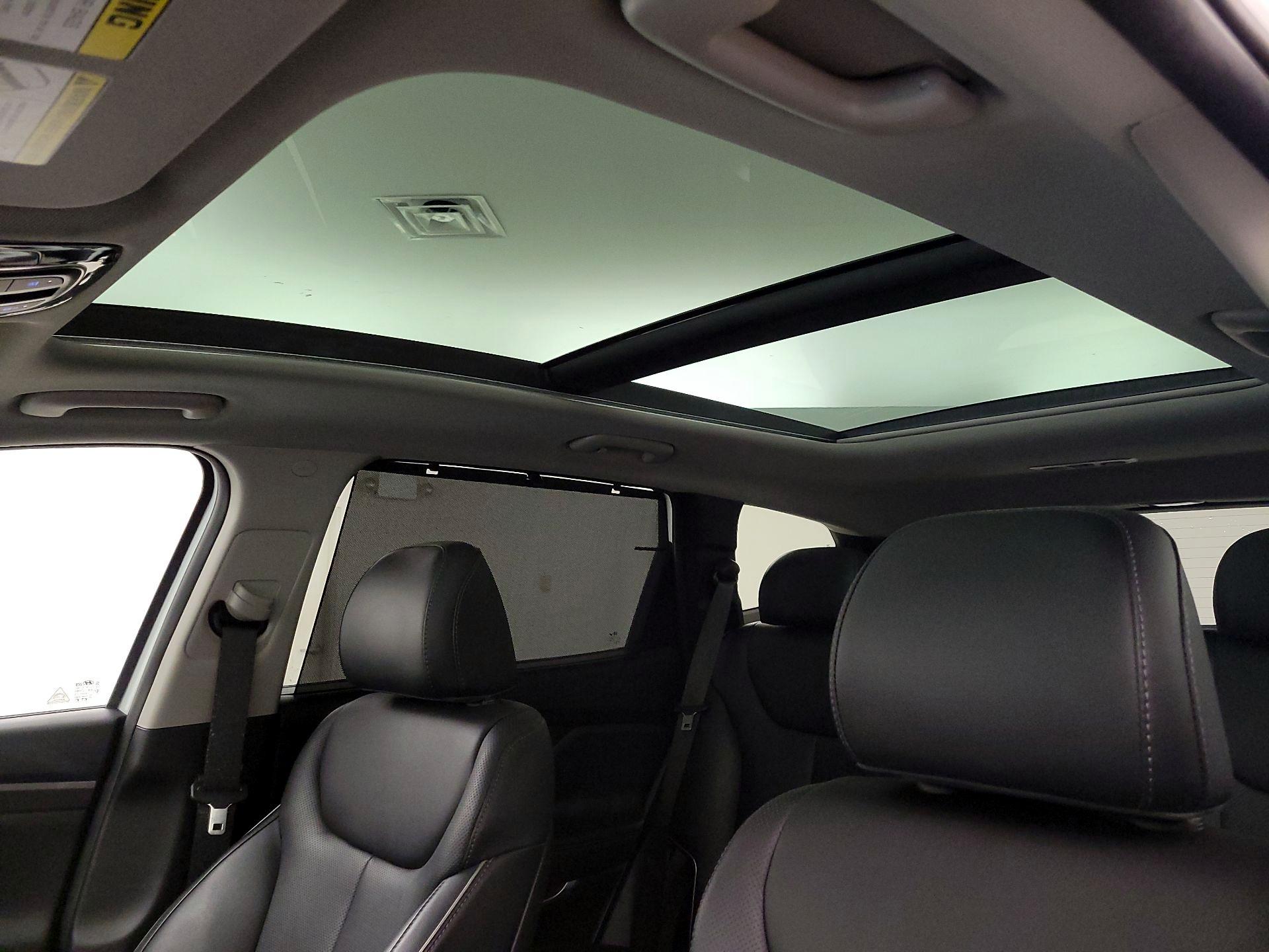 Thumbnail: 2022 Hyundai Santa Fe - 20