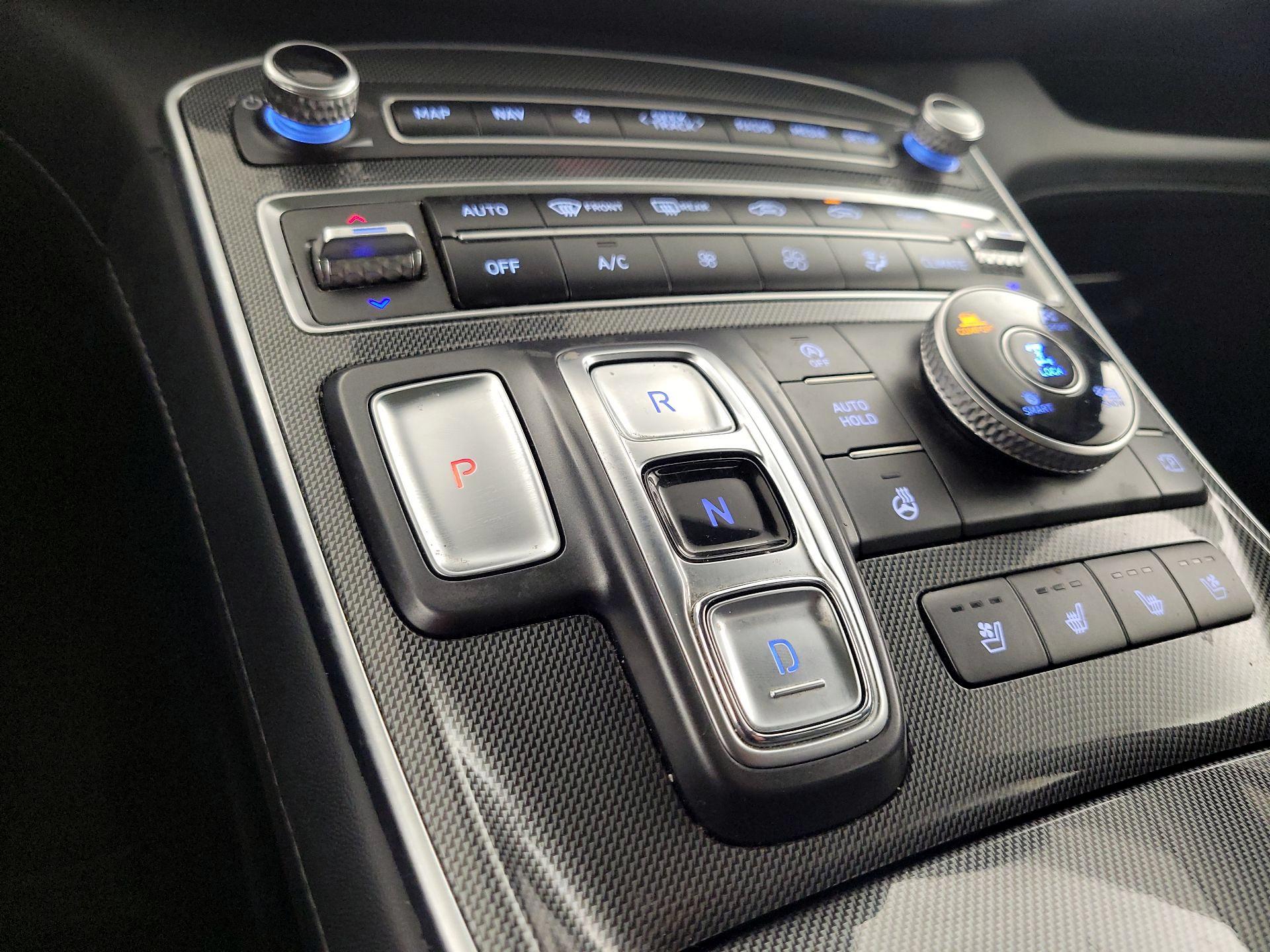 Thumbnail: 2023 Hyundai Santa Fe - 18