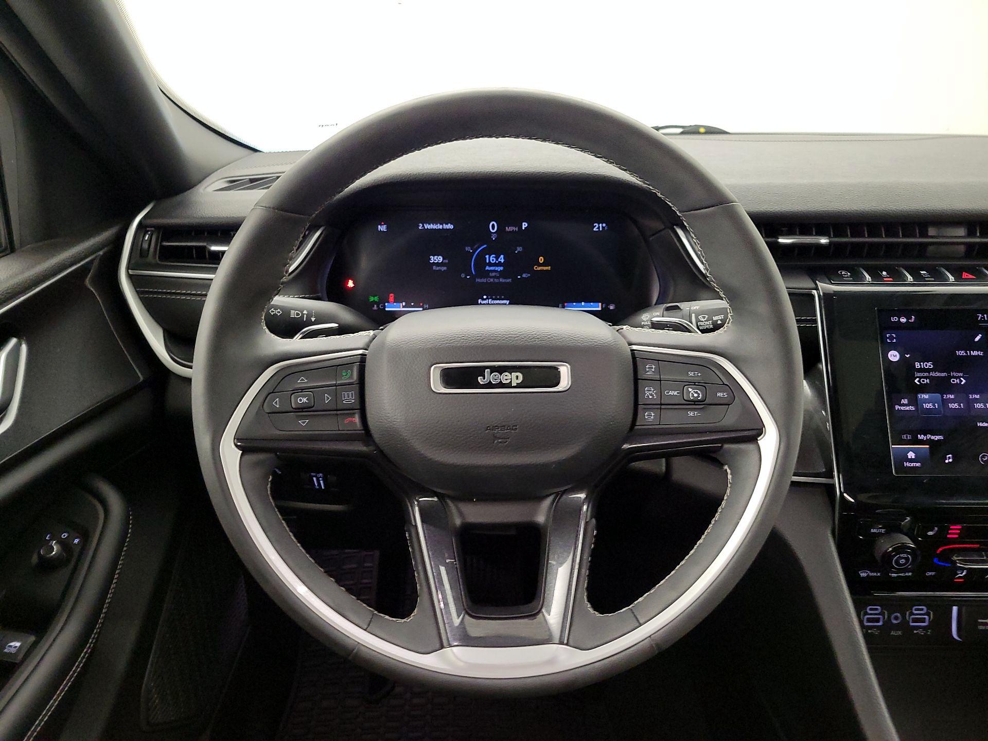 Thumbnail: 2023 Jeep Grand Cherokee L - 10