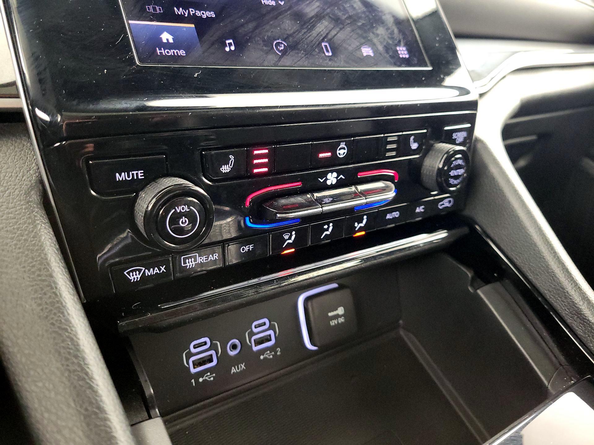 Thumbnail: 2023 Jeep Grand Cherokee L - 16