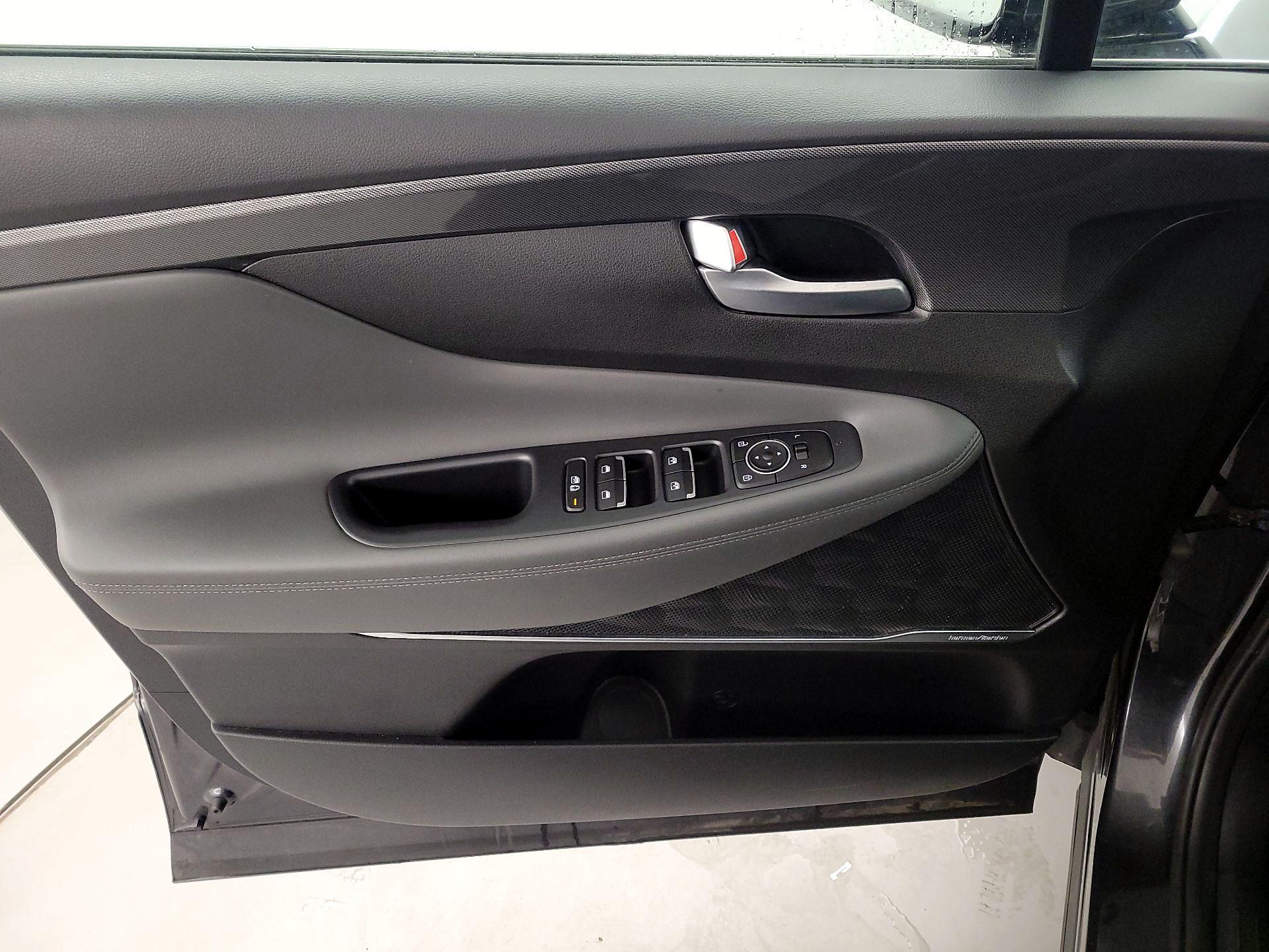 Thumbnail: 2023 Hyundai Santa Fe - 12