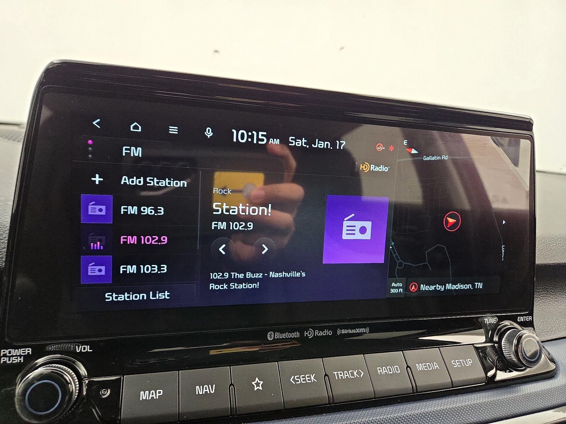 Thumbnail: 2023 Kia Seltos - 16