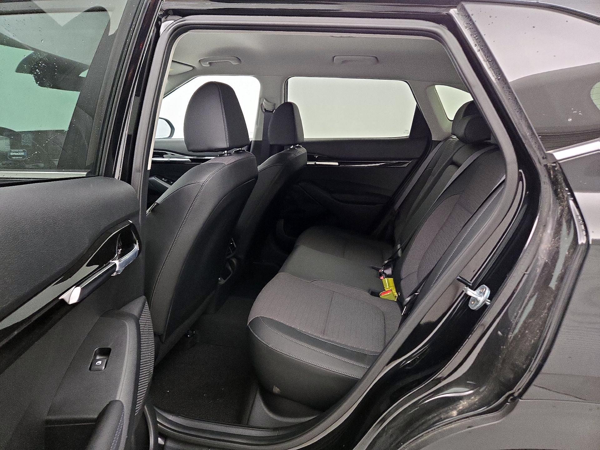 Thumbnail: 2023 Kia Seltos - 20