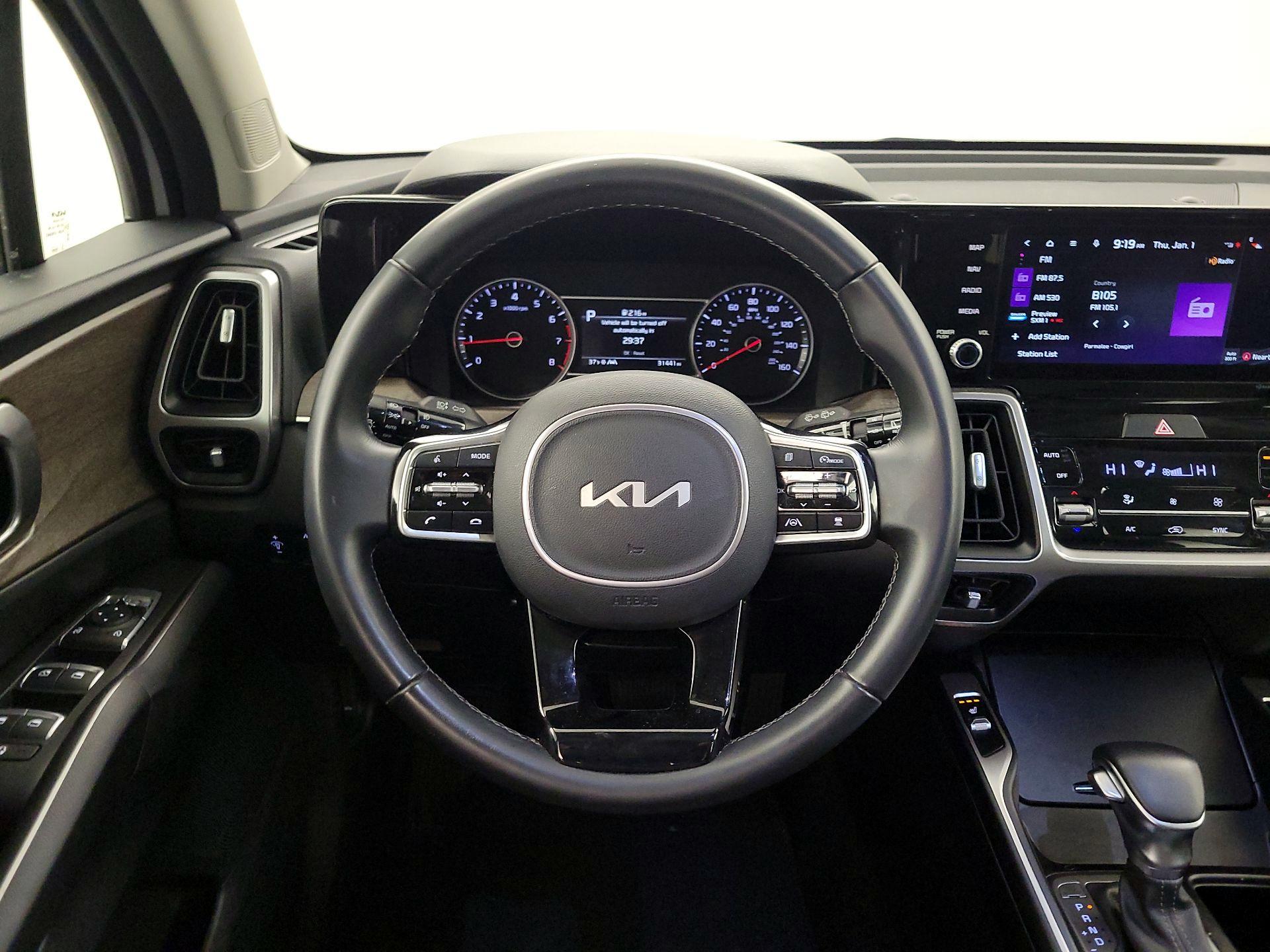 Thumbnail: 2022 Kia Sorento - 10