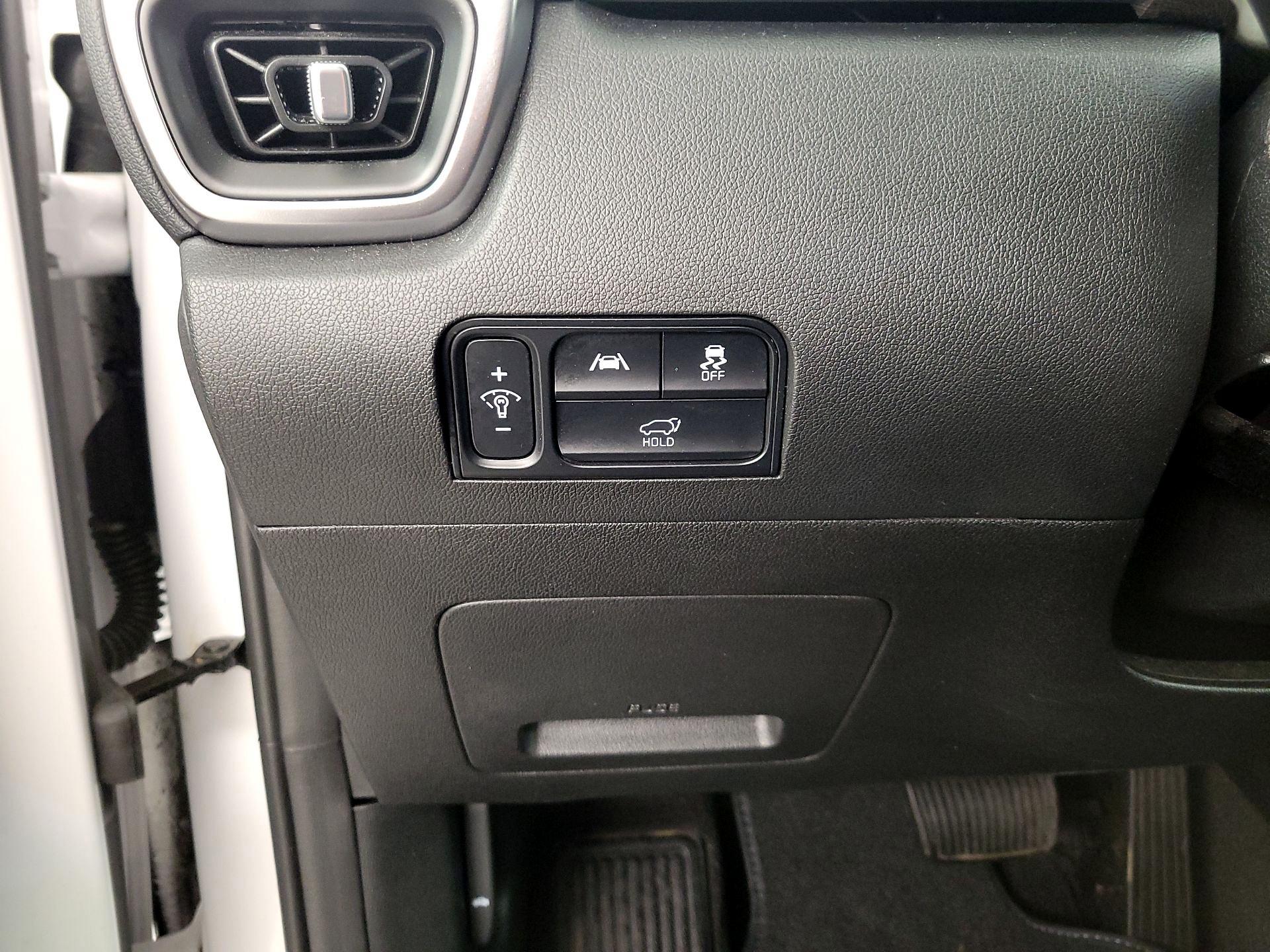 Thumbnail: 2022 Kia Sorento - 13