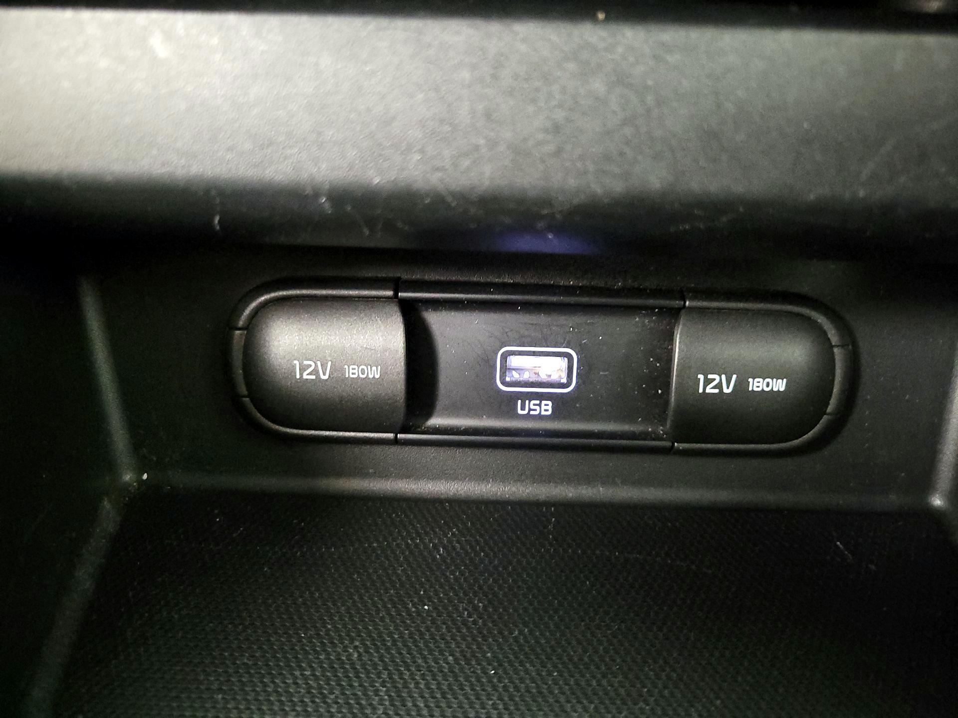 Thumbnail: 2021 Kia Seltos - 18