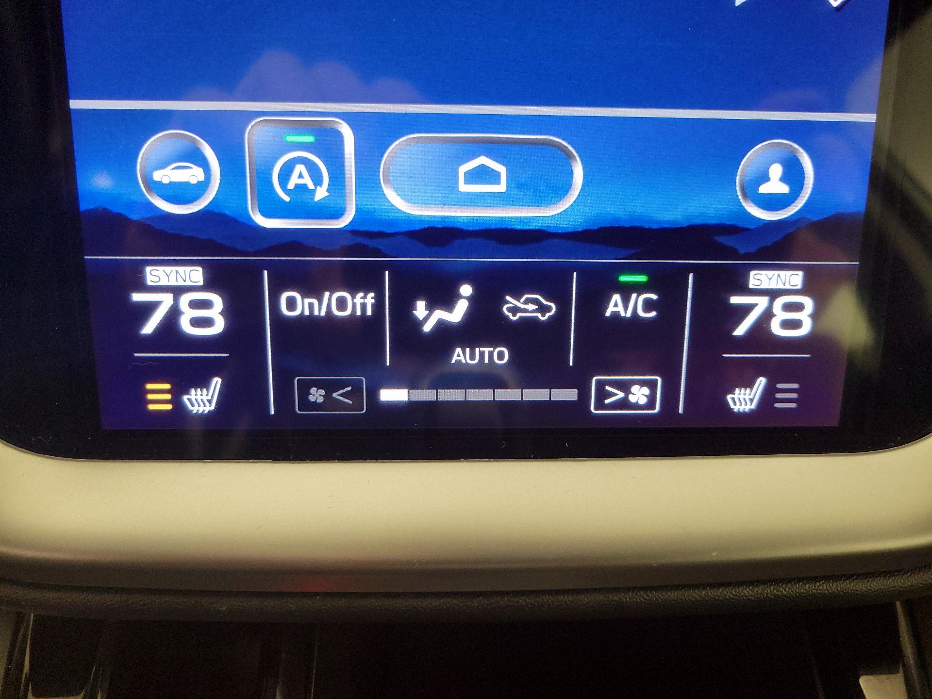 Thumbnail: 2022 Subaru Outback - 17