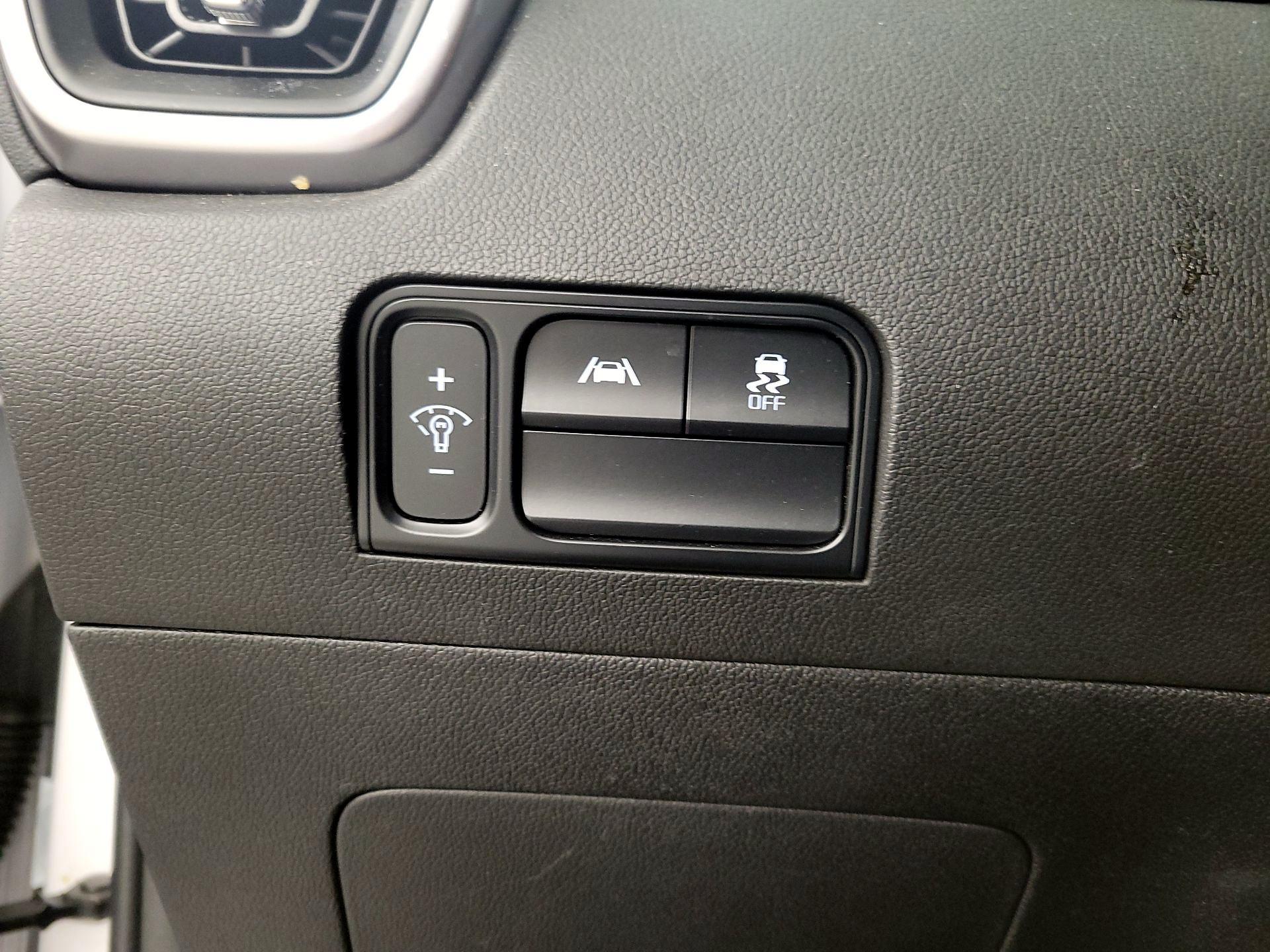 Thumbnail: 2023 Kia Sorento - 13