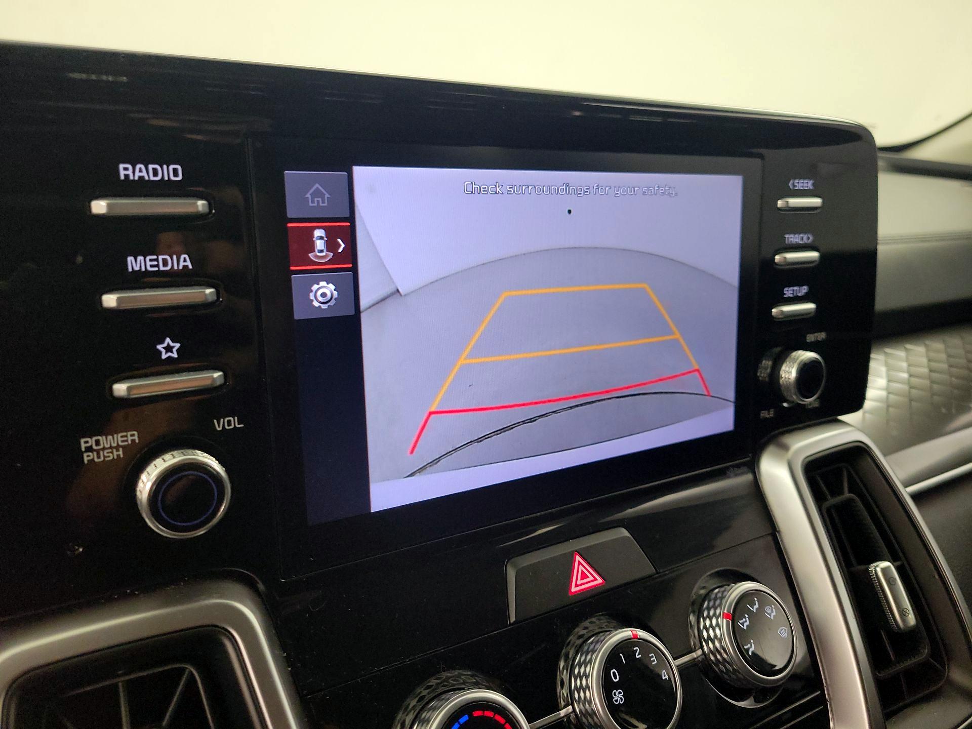 Thumbnail: 2023 Kia Sorento - 14