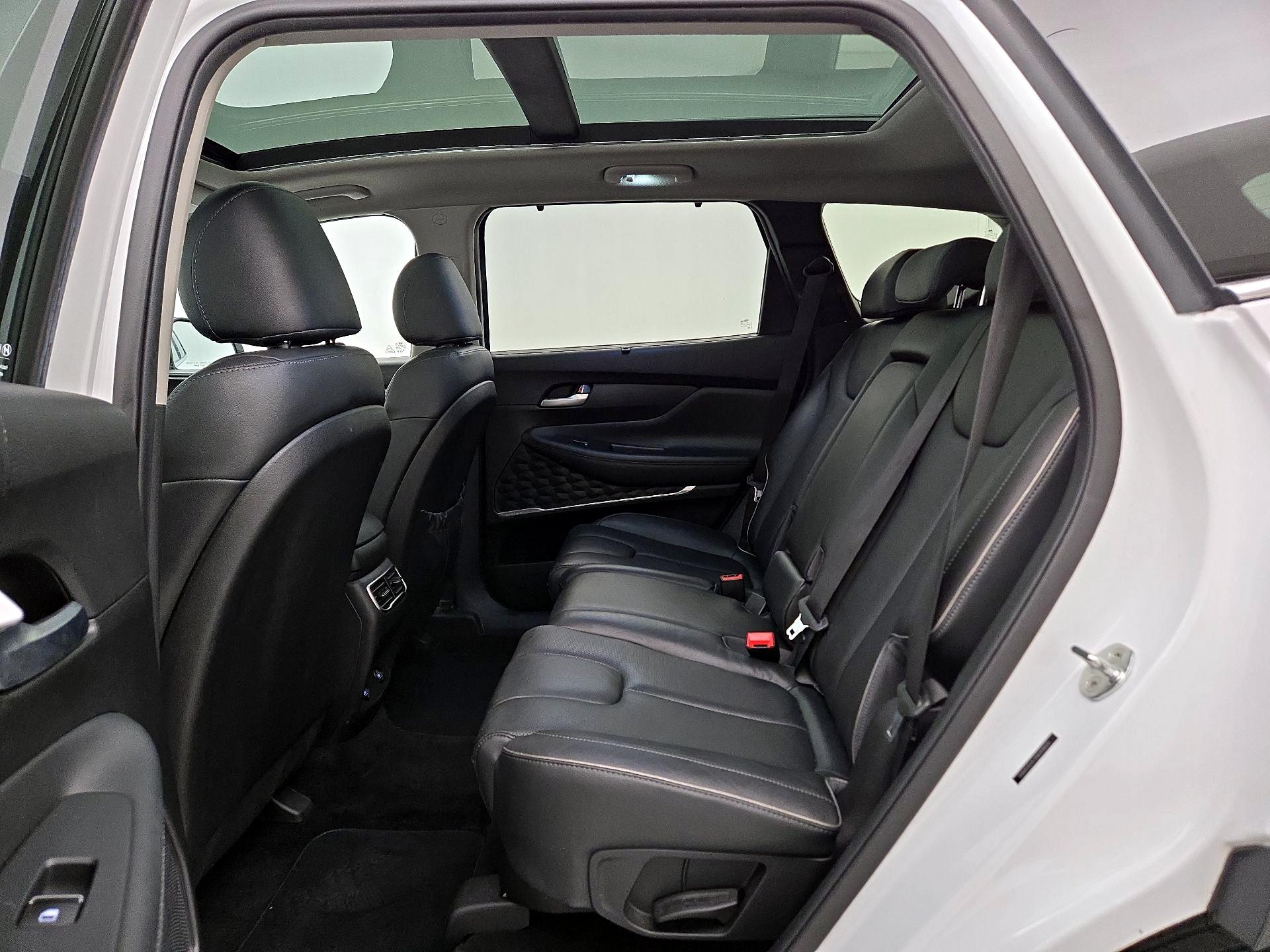 Thumbnail: 2022 Hyundai Santa Fe - 20