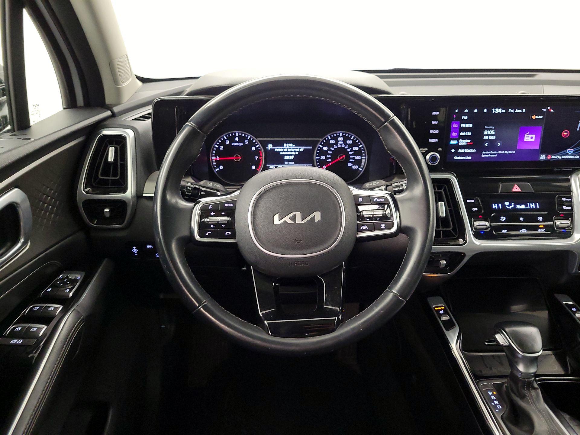 Thumbnail: 2022 Kia Sorento - 10