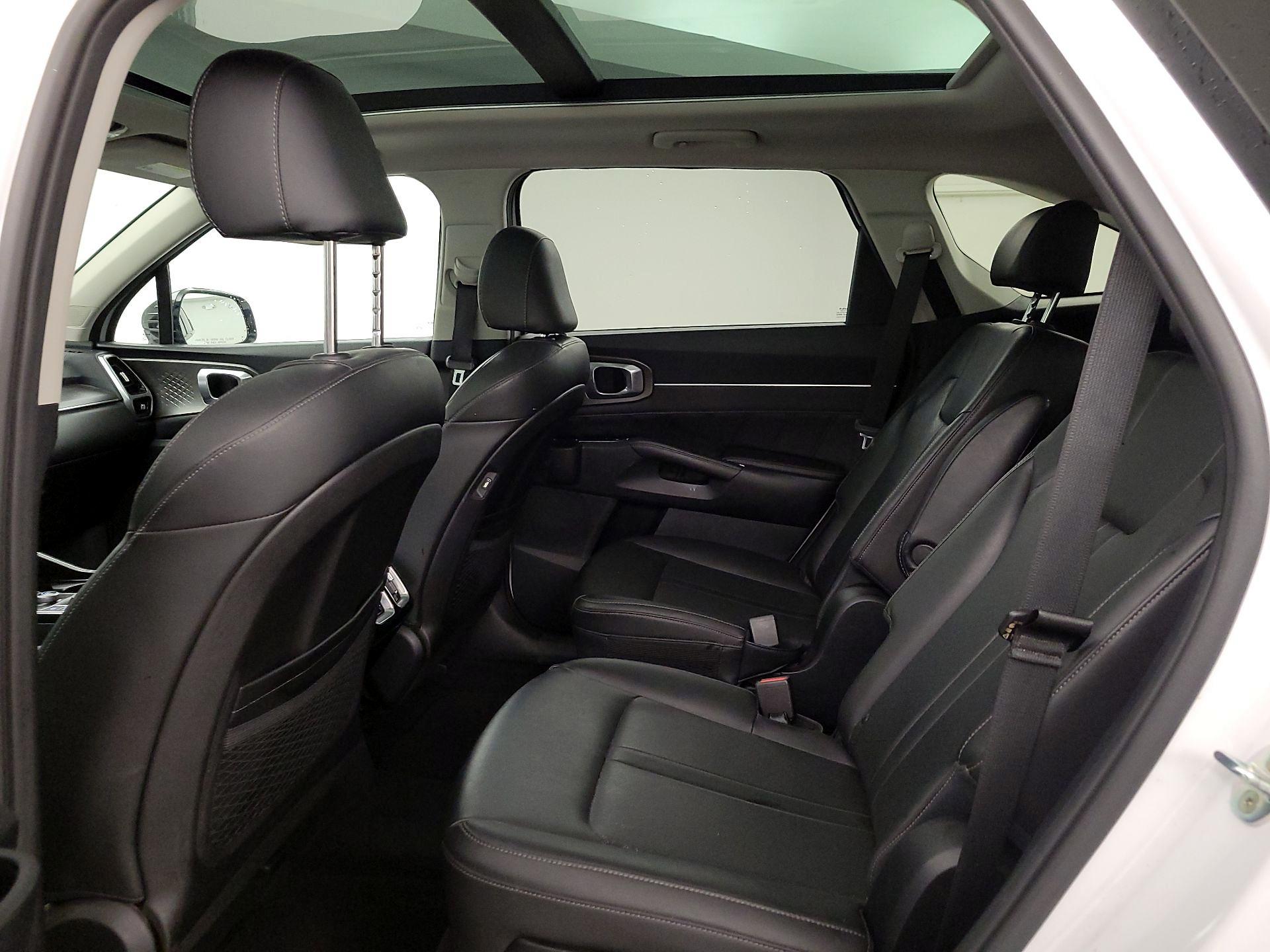 Thumbnail: 2022 Kia Sorento - 20