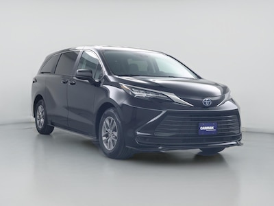 2024 Toyota Sienna Hybrid LE
