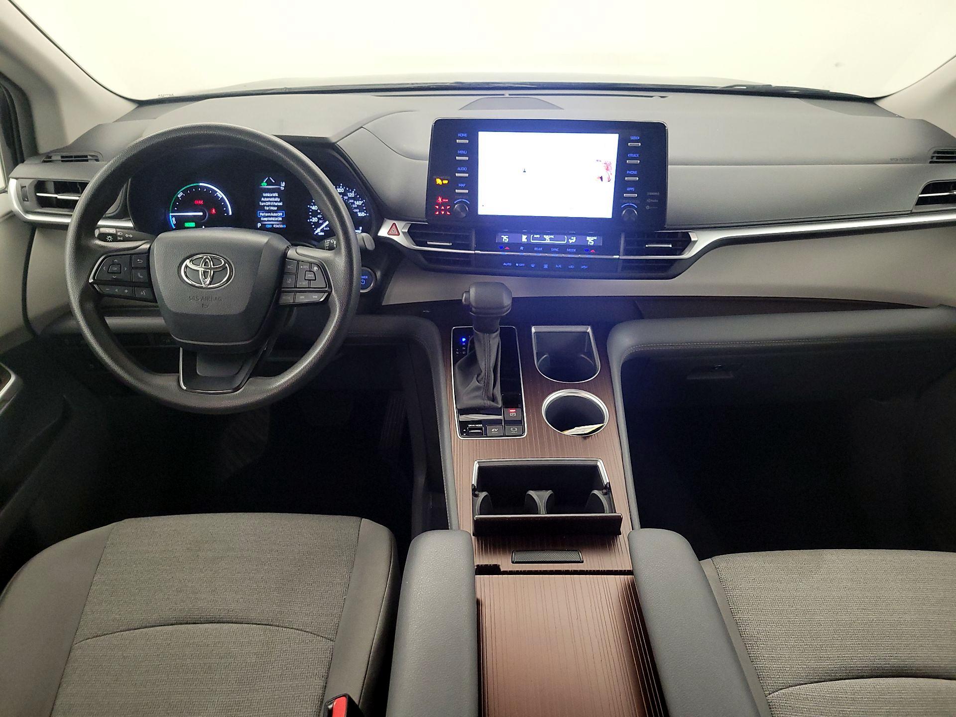 Thumbnail: 2024 Toyota Sienna - 9