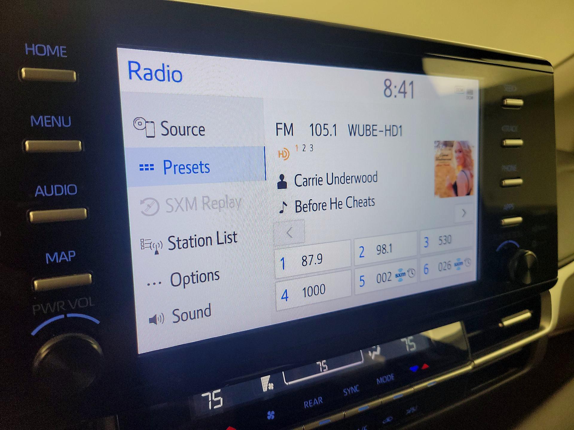 Thumbnail: 2024 Toyota Sienna - 15