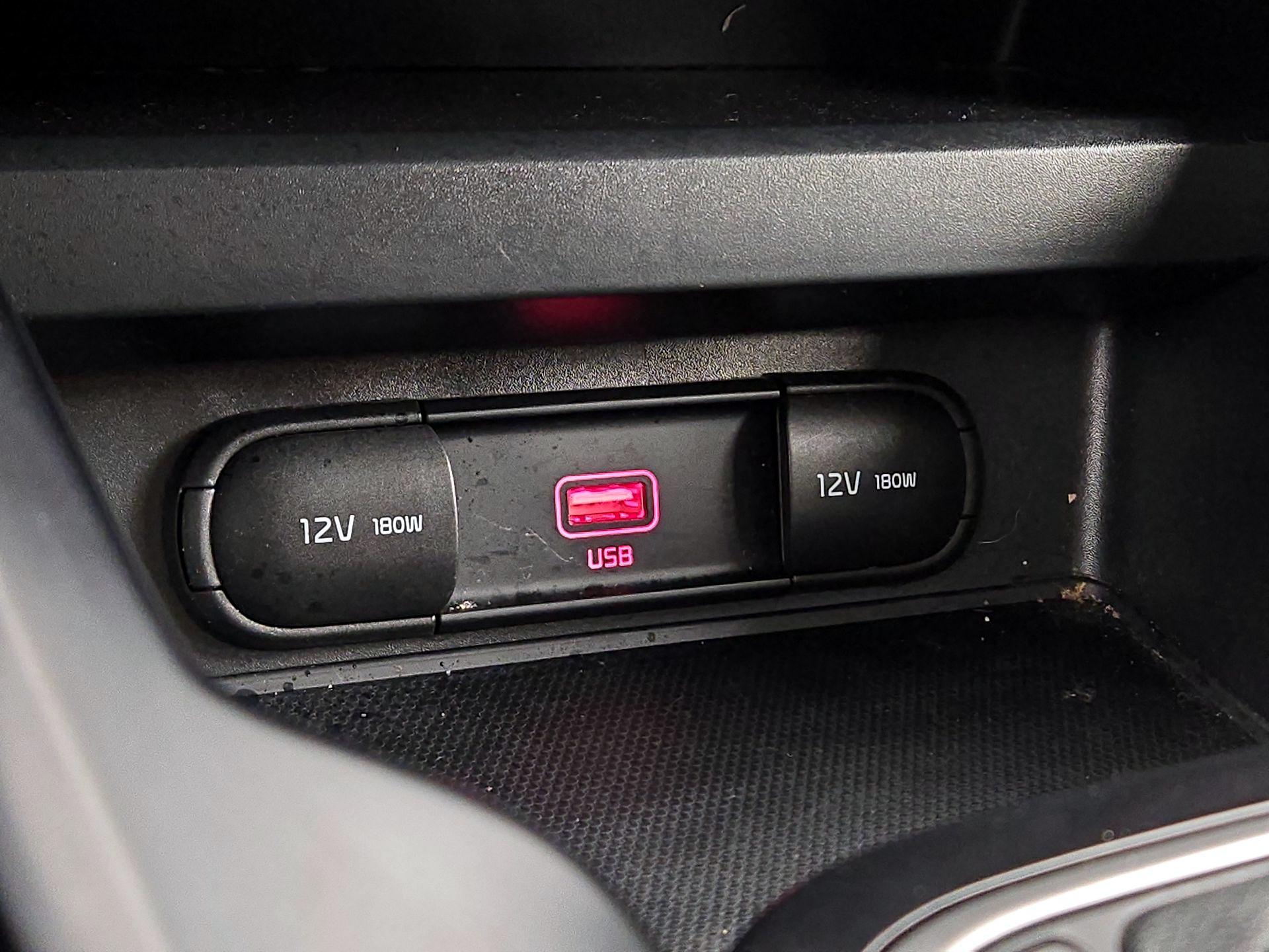 Thumbnail: 2021 Kia Soul - 18