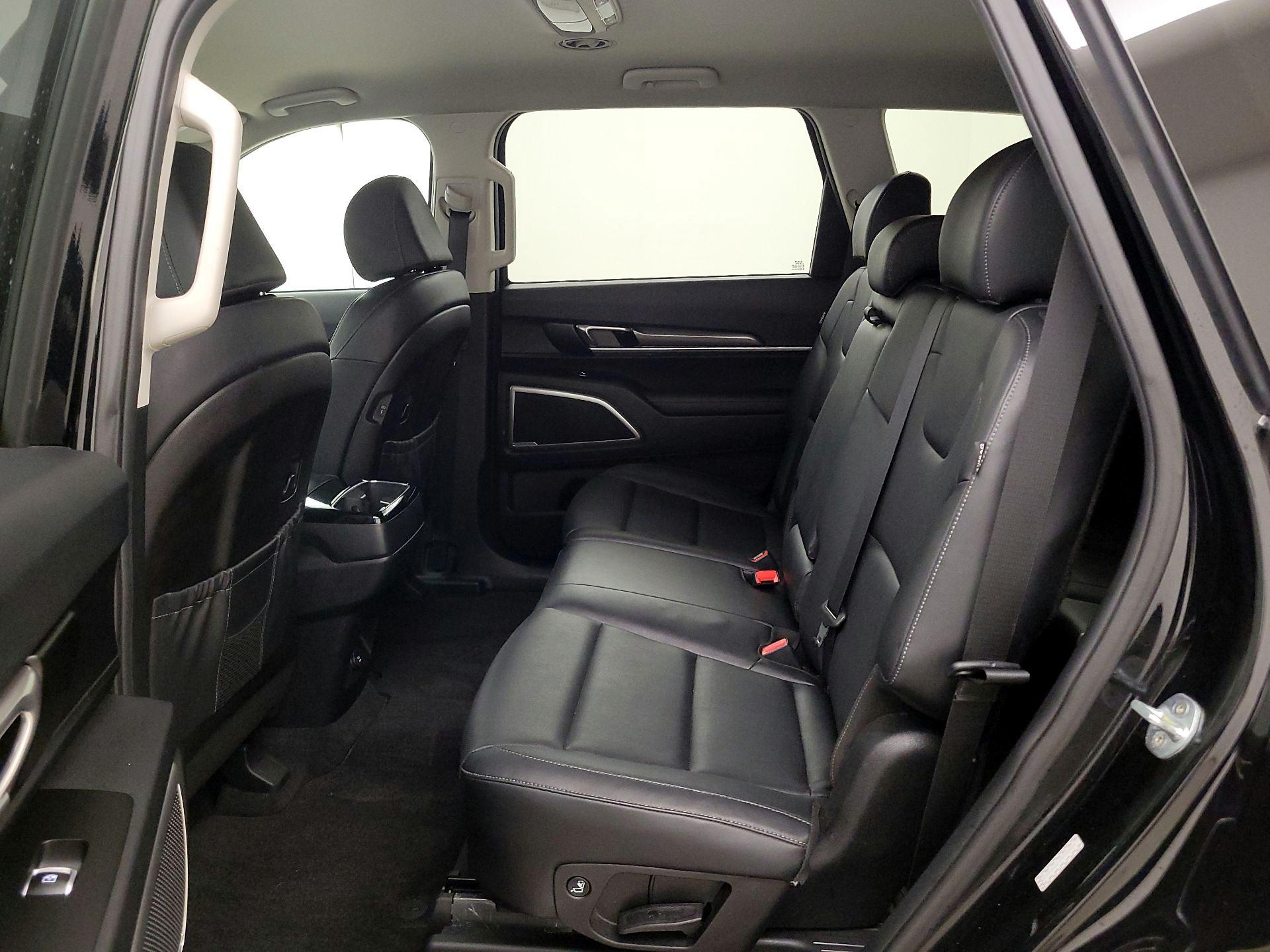 Thumbnail: 2023 Kia Telluride - 20