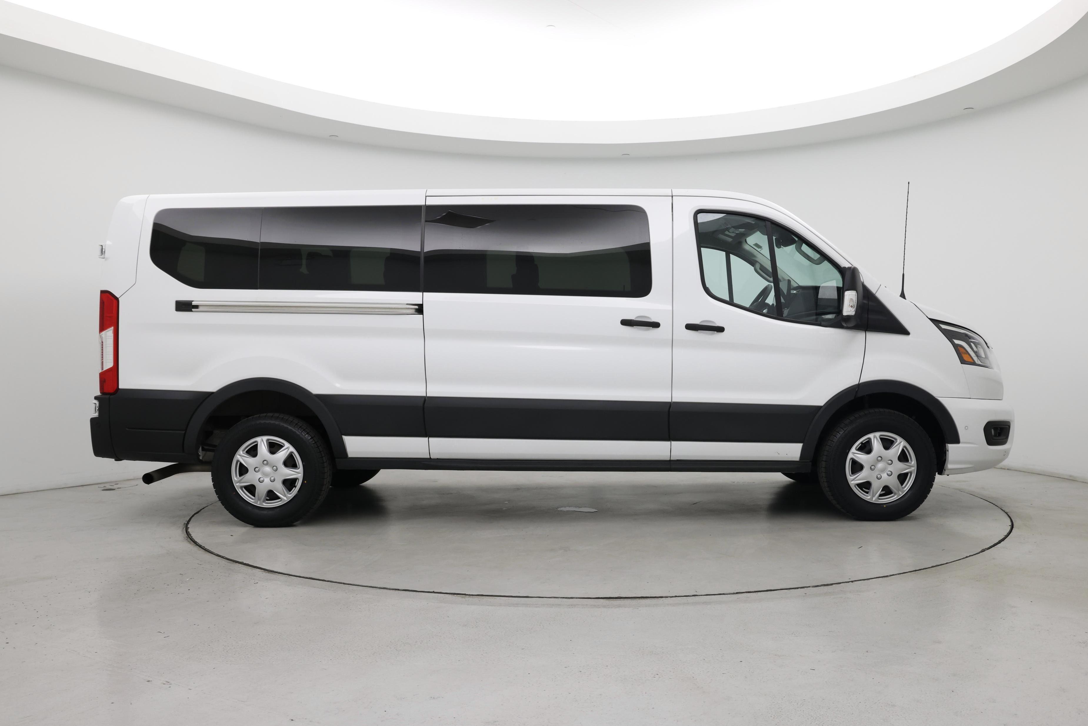 Thumbnail: 2023 Ford Transit Series - 7