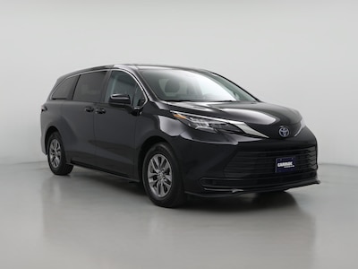 2024 Toyota Sienna Hybrid LE