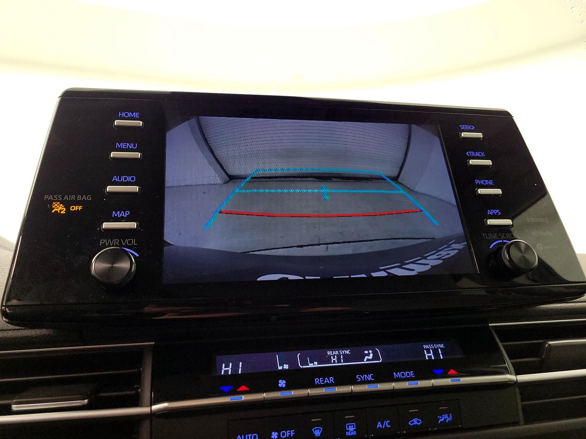 Thumbnail: 2024 Toyota Sienna - 15