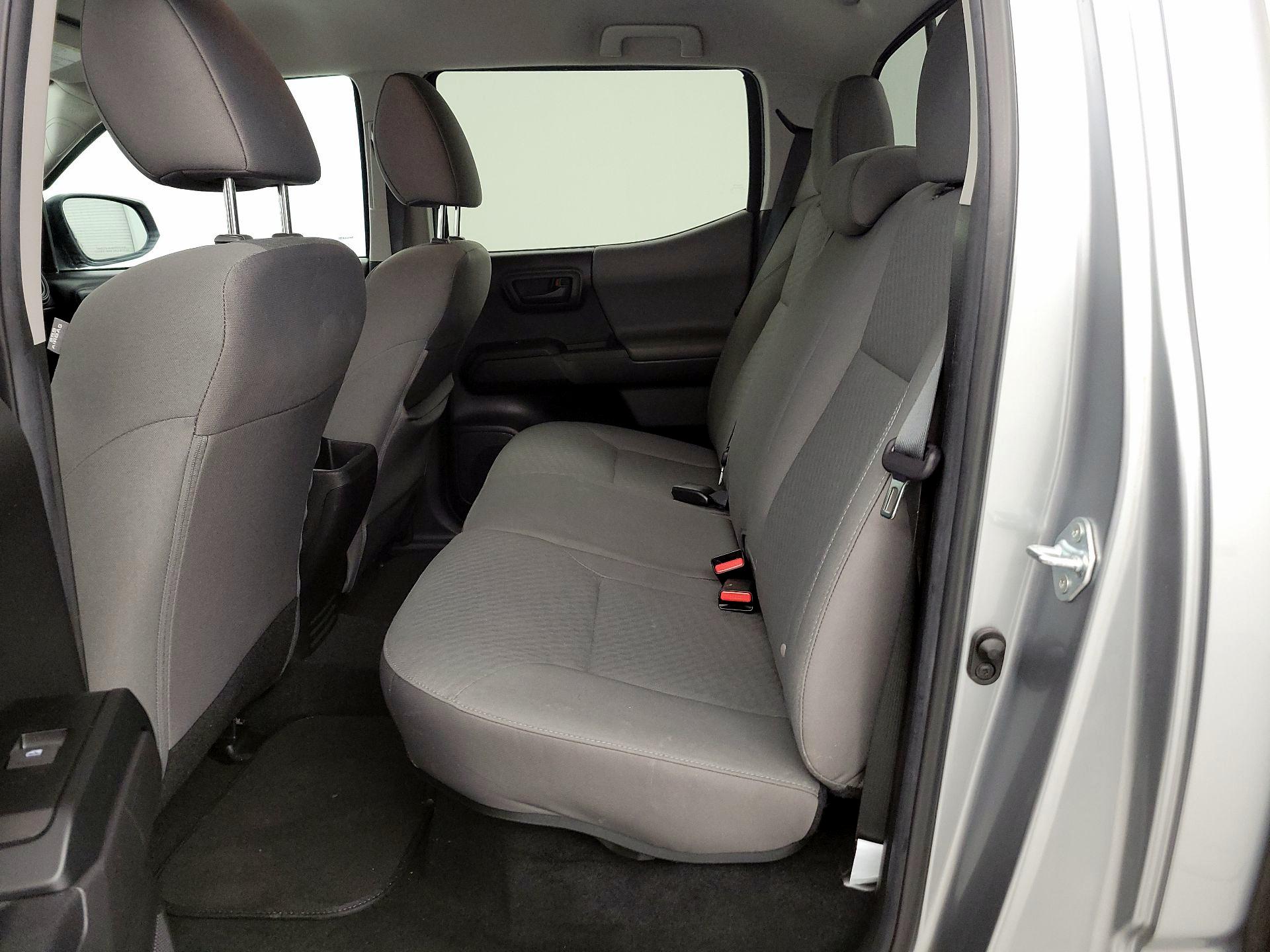 Thumbnail: 2022 Toyota Tacoma - 19