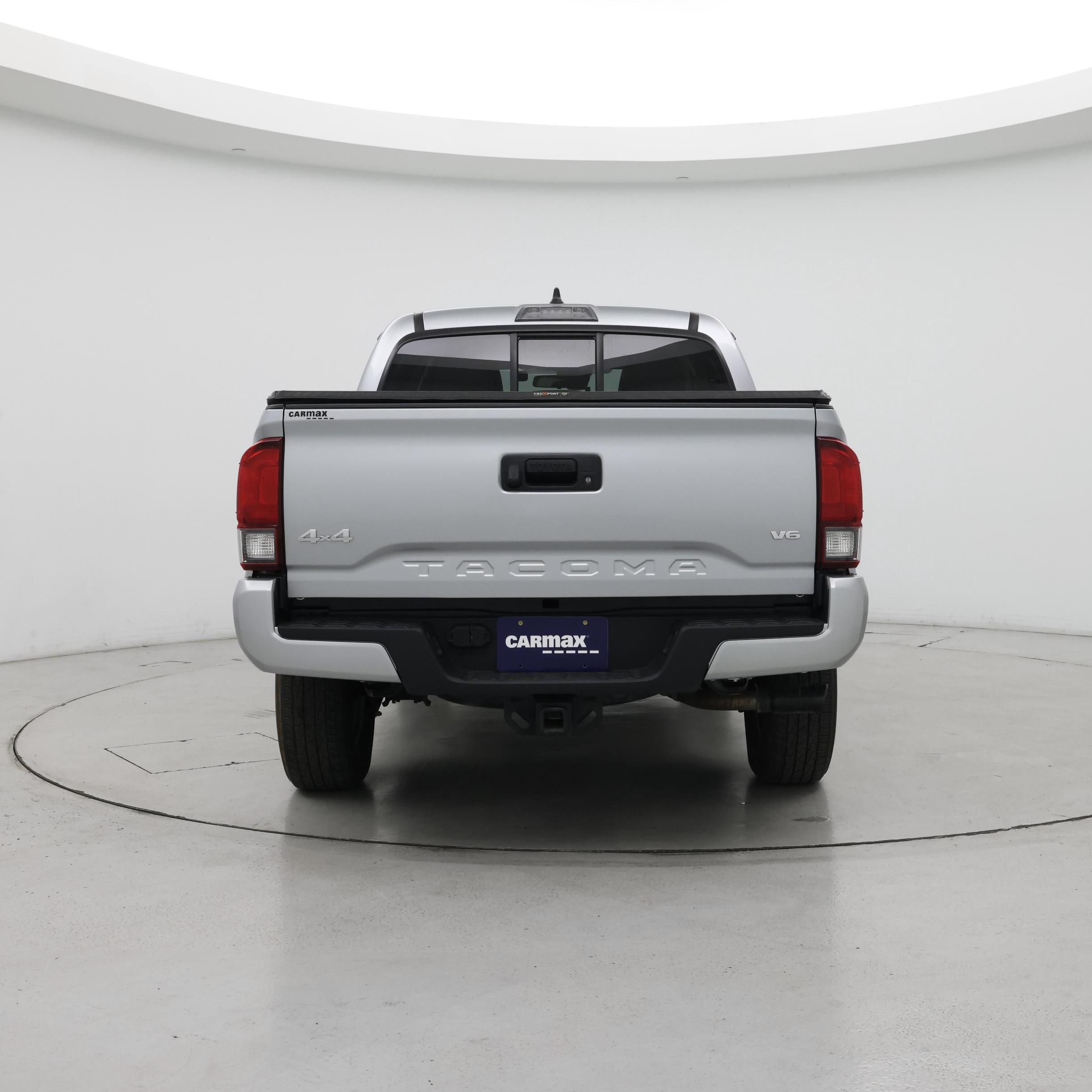 Thumbnail: 2022 Toyota Tacoma - 6