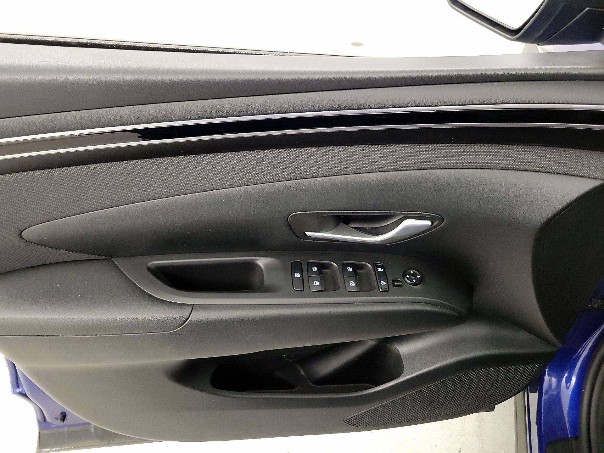 Thumbnail: 2023 Hyundai Tucson - 12