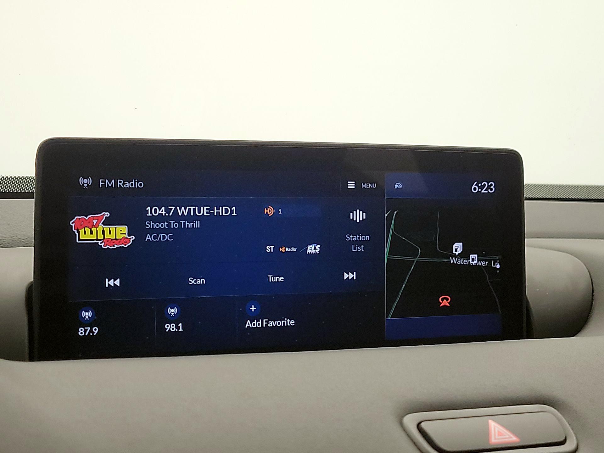 Thumbnail: 2023 Acura TLX - 16