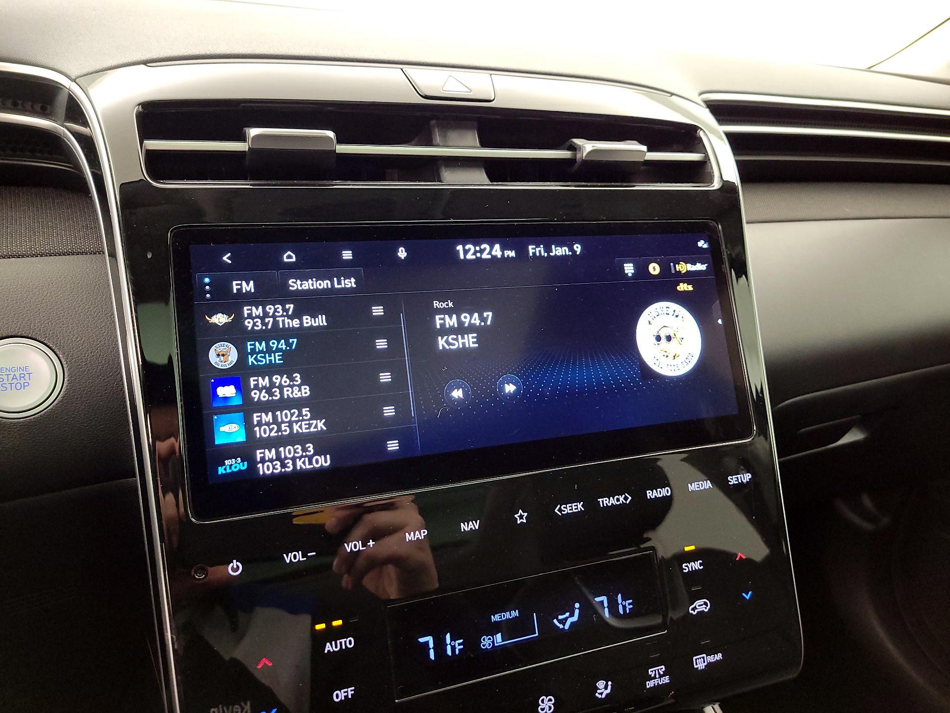 Thumbnail: 2023 Hyundai Tucson - 16