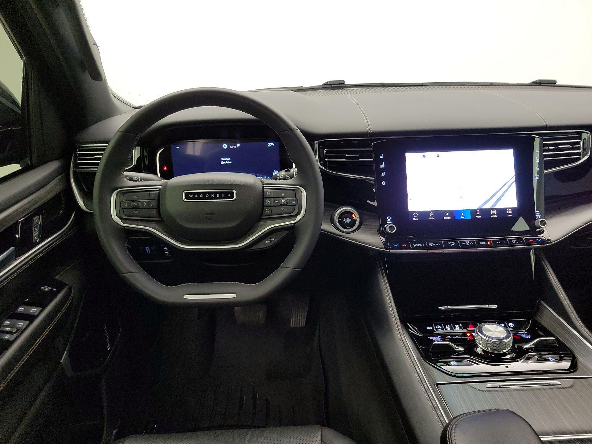 Thumbnail: 2023 Jeep Wagoneer - 10