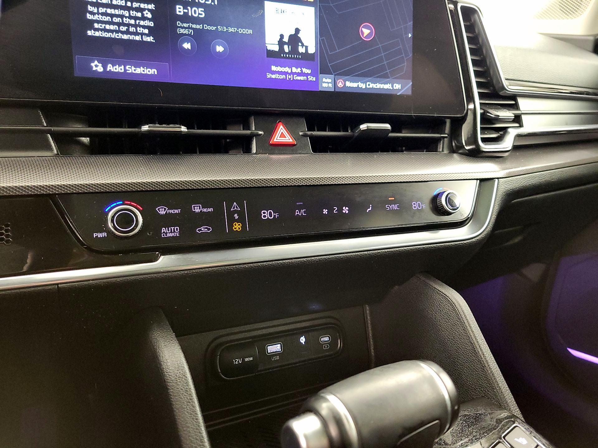 Thumbnail: 2023 Kia Sportage - 17