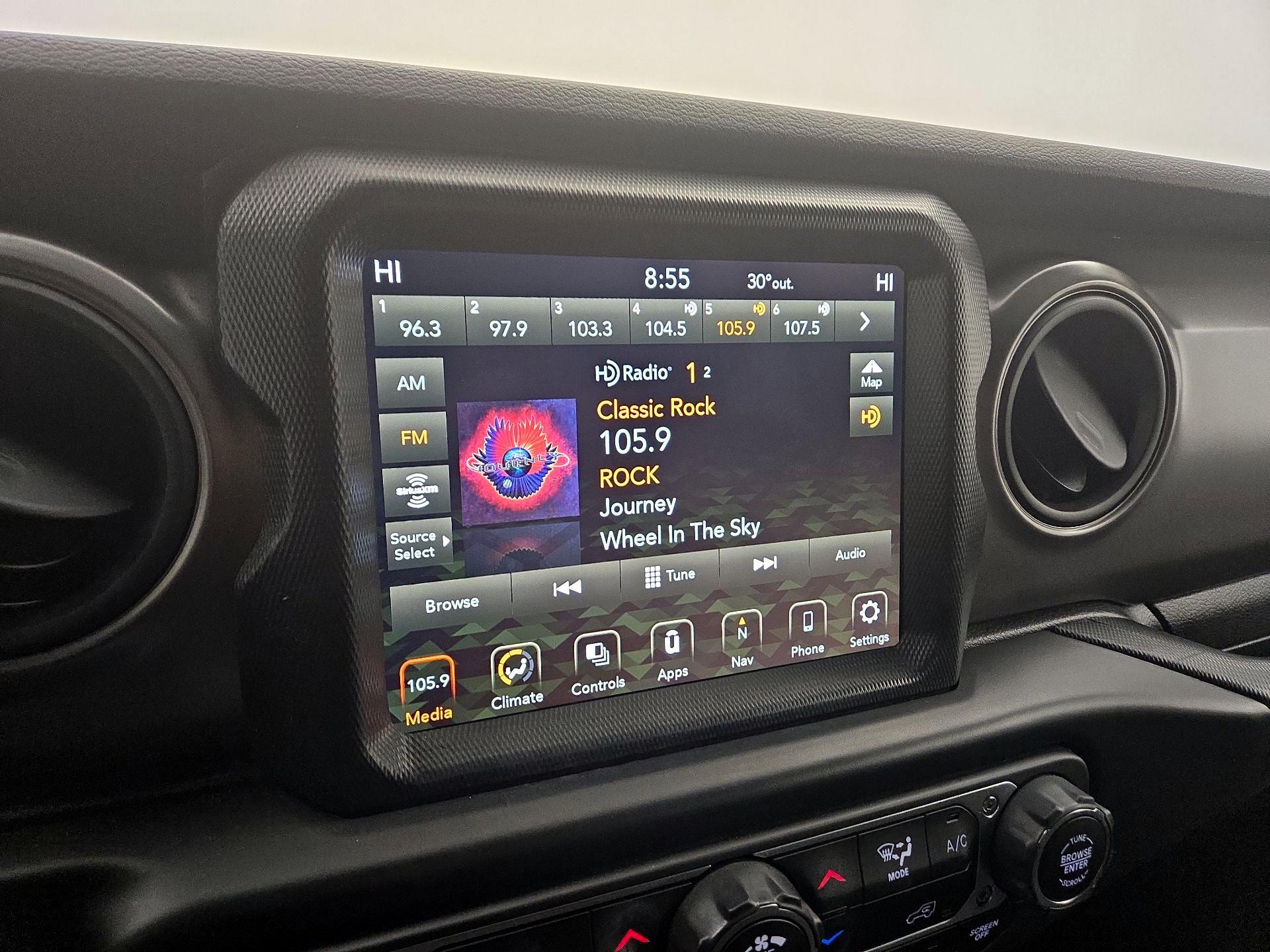 Thumbnail: 2022 Jeep Wrangler - 16