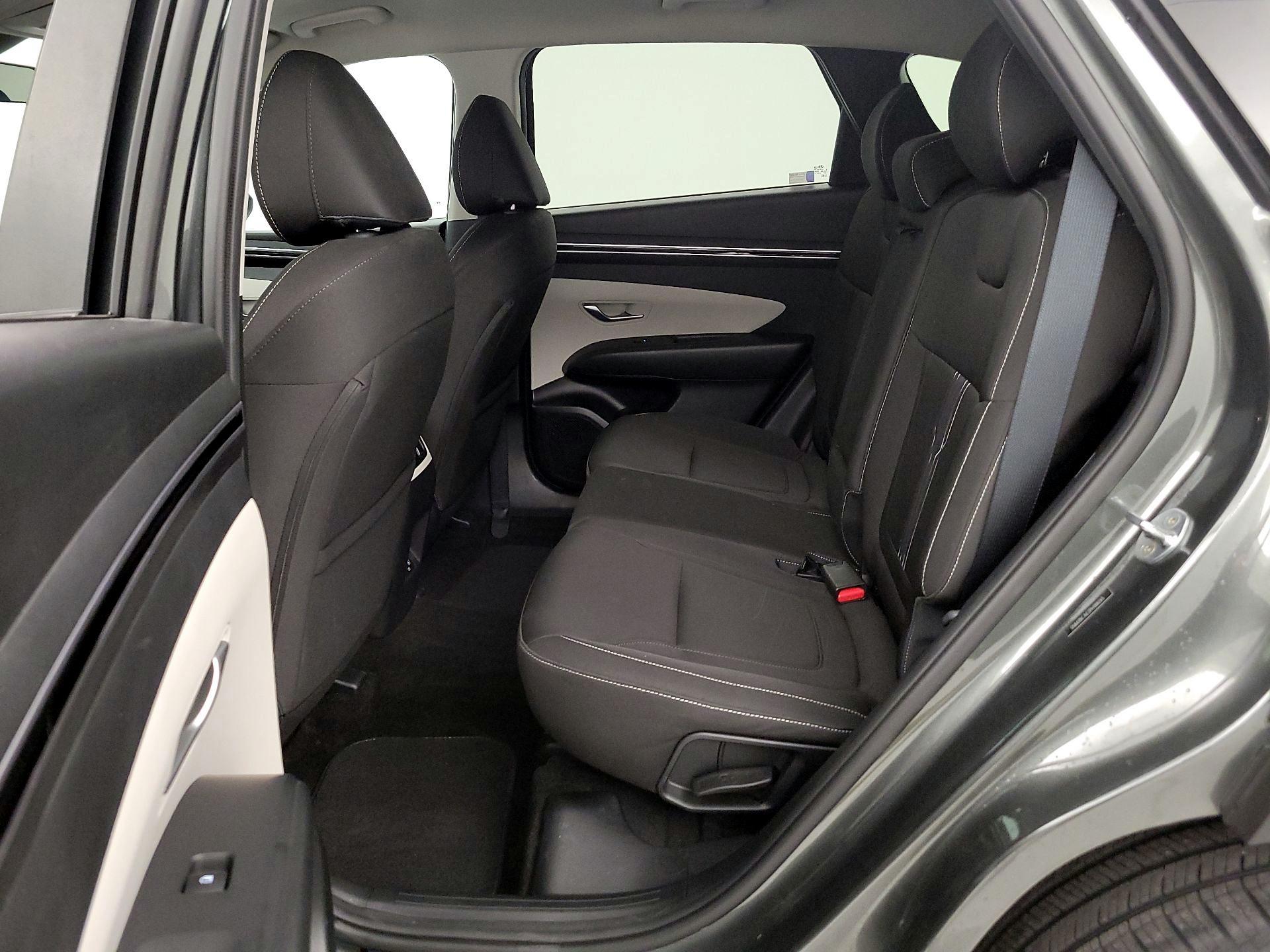 Thumbnail: 2023 Hyundai Tucson - 19