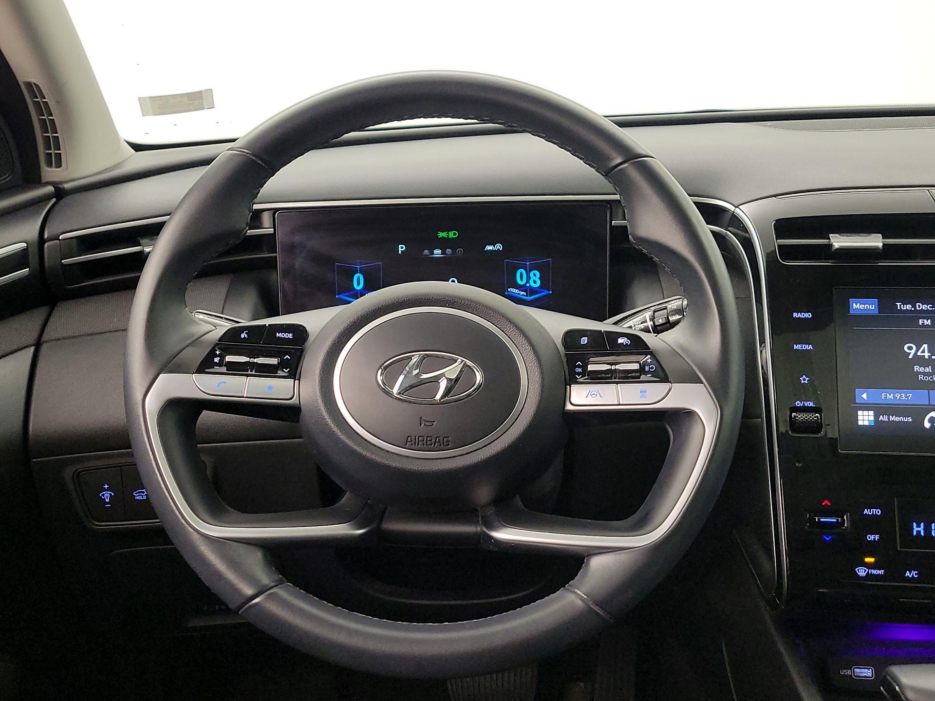 Thumbnail: 2023 Hyundai Tucson - 10