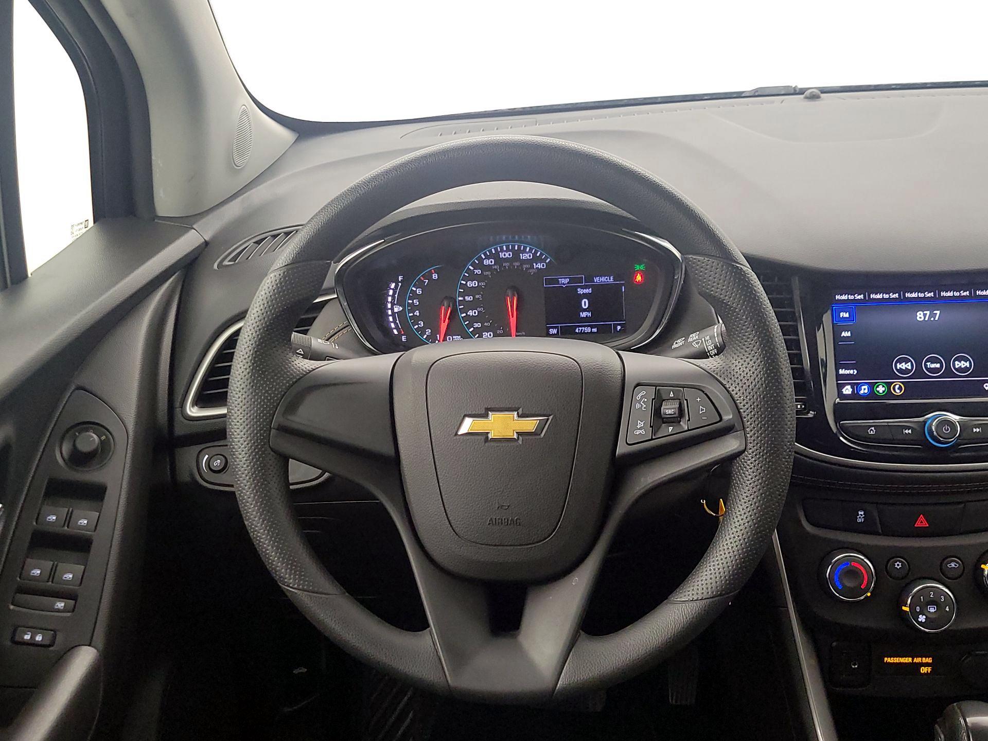Thumbnail: 2020 Chevrolet Trax - 10