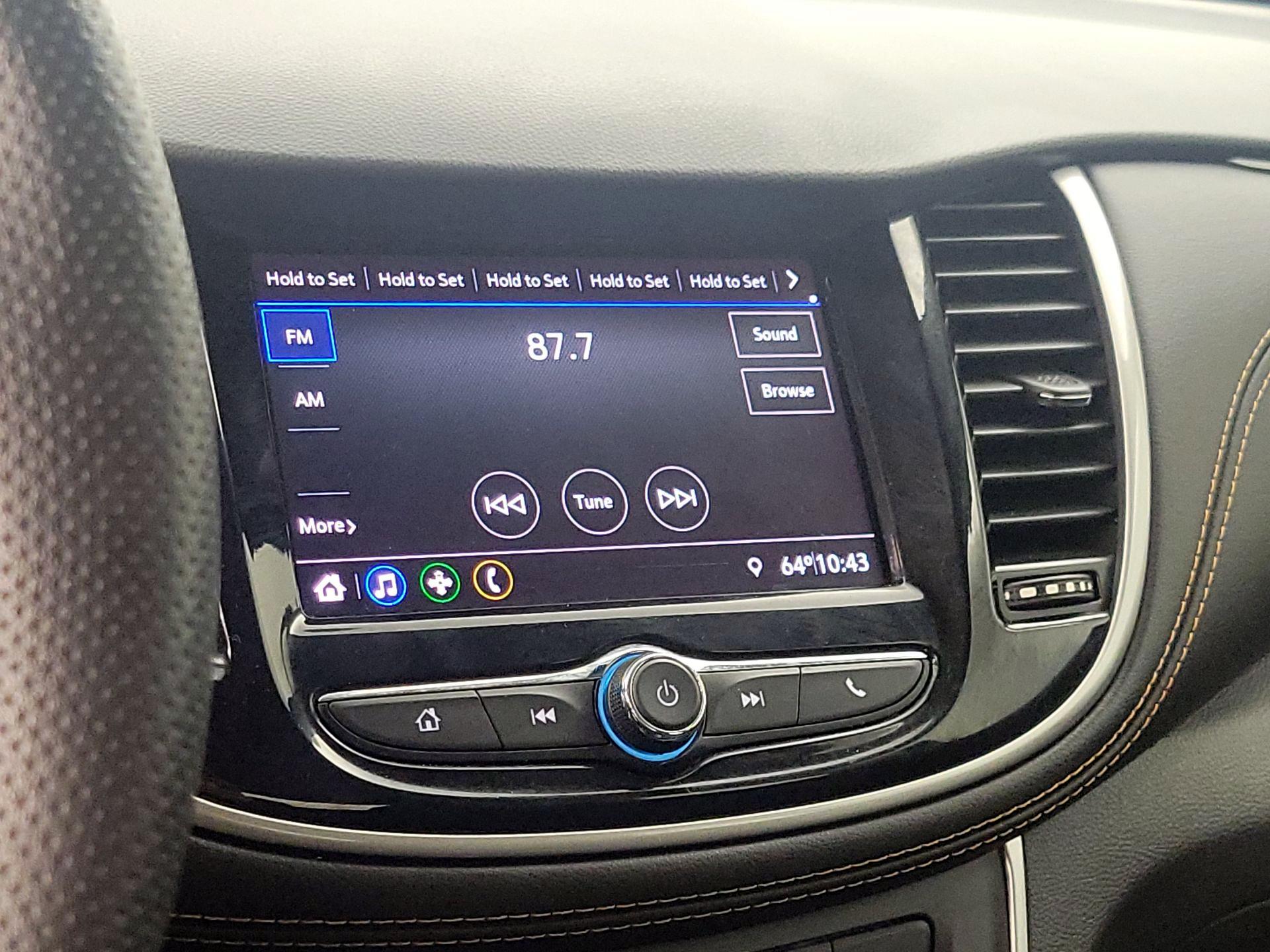 Thumbnail: 2020 Chevrolet Trax - 15