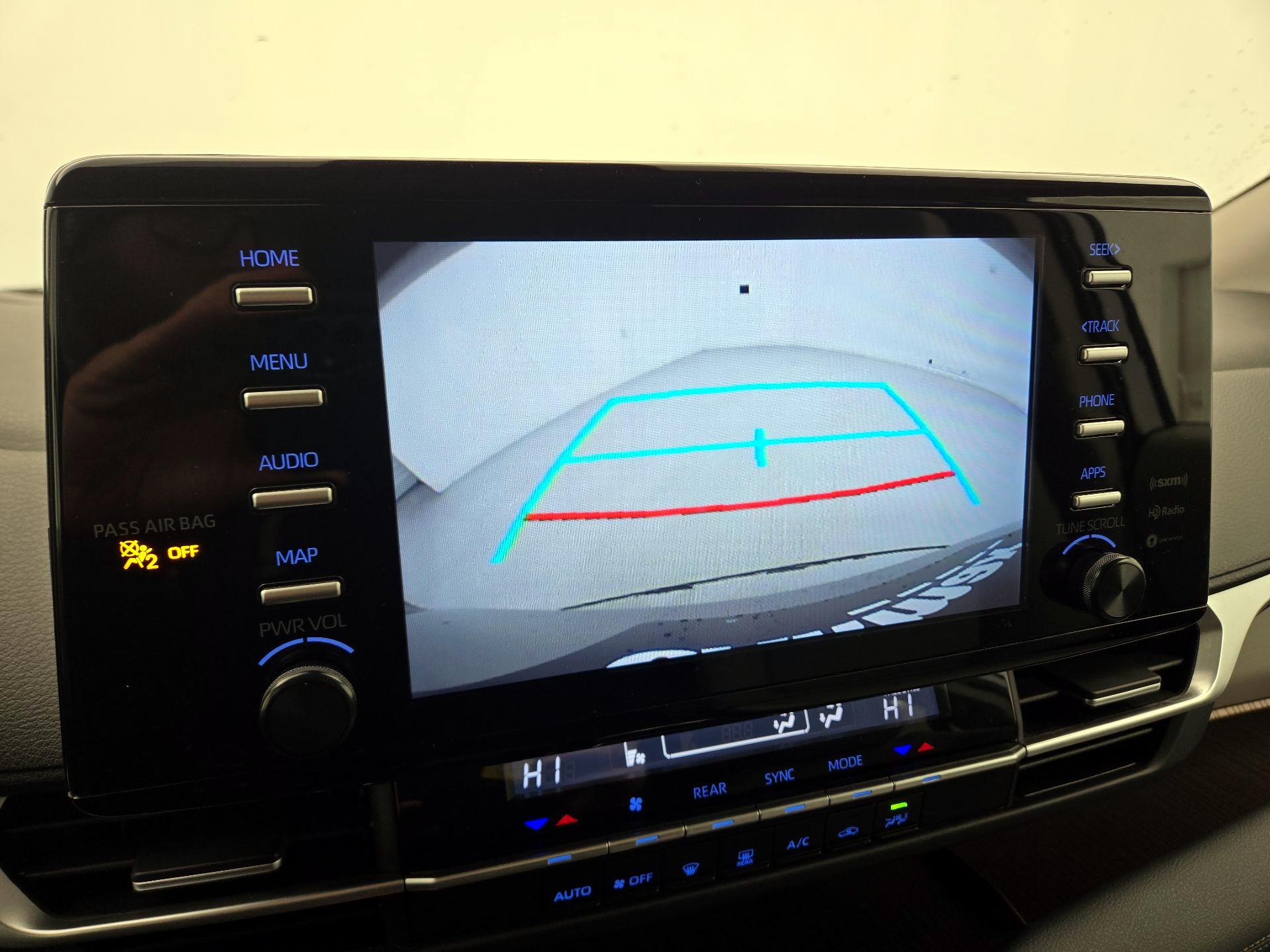 Thumbnail: 2024 Toyota Sienna - 14