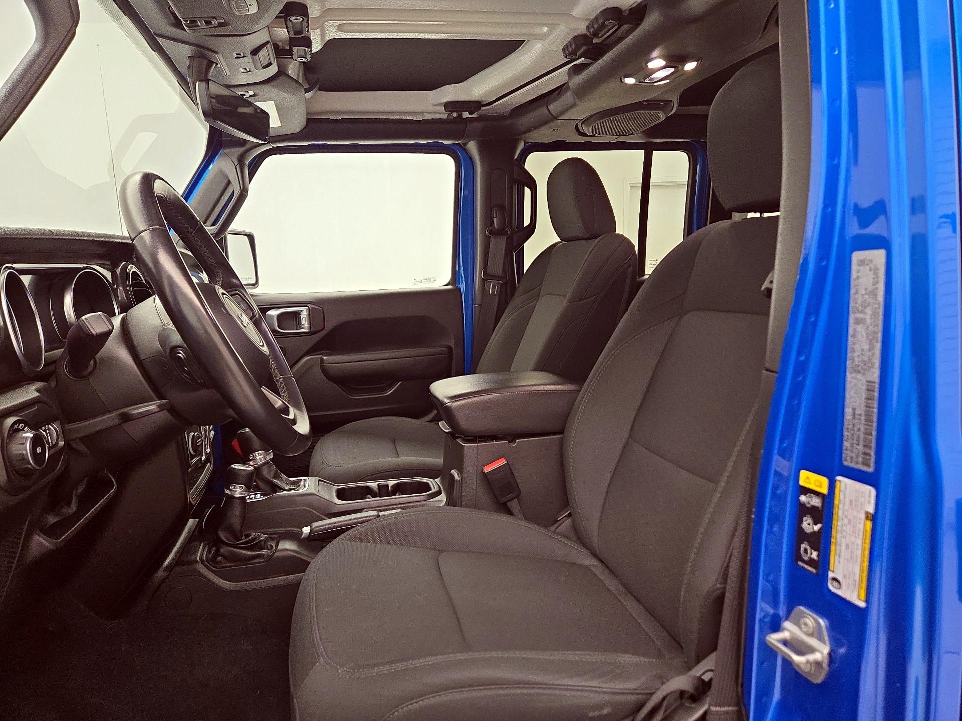 Thumbnail: 2022 Jeep Wrangler - 11