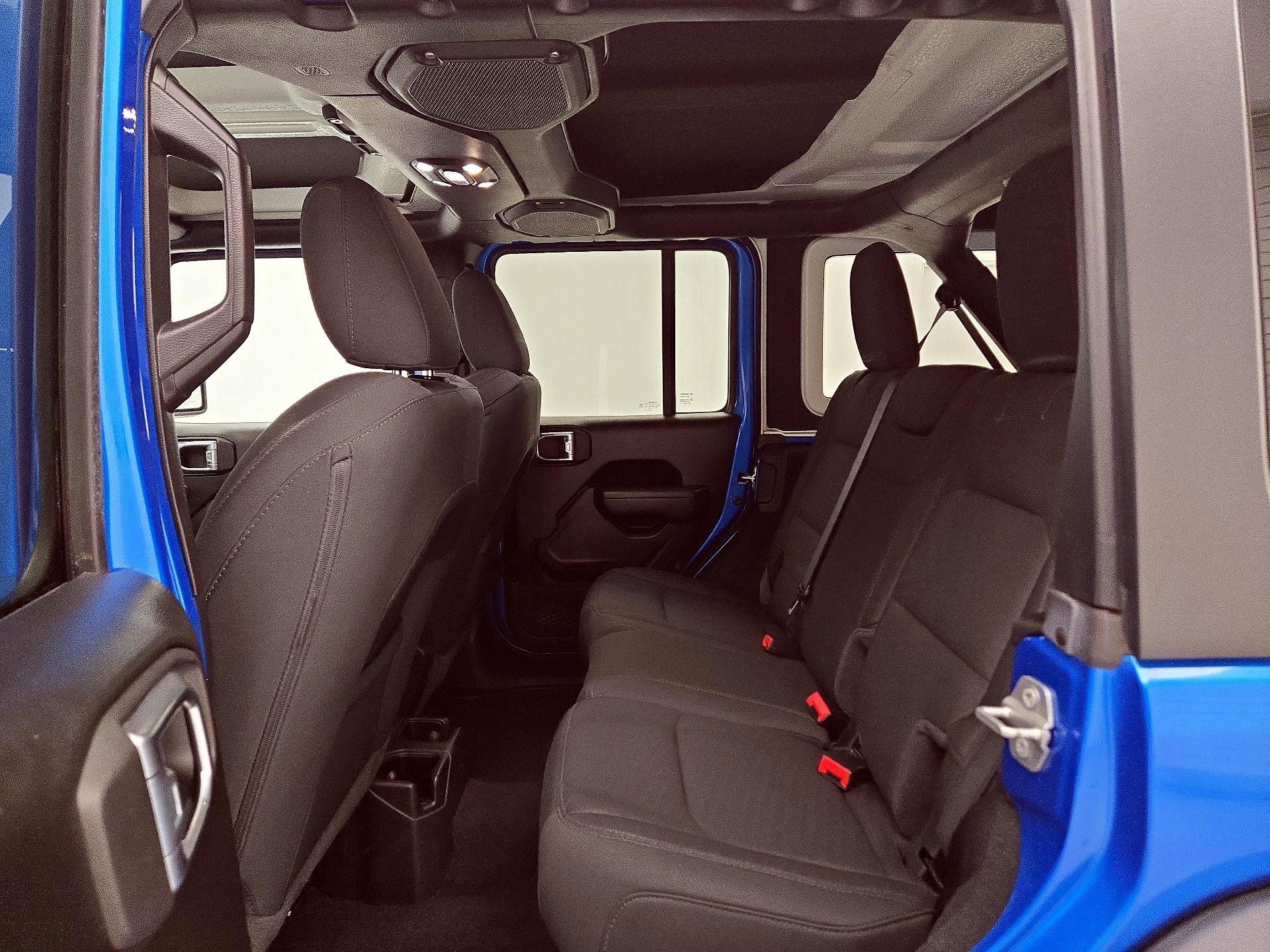 Thumbnail: 2022 Jeep Wrangler - 19